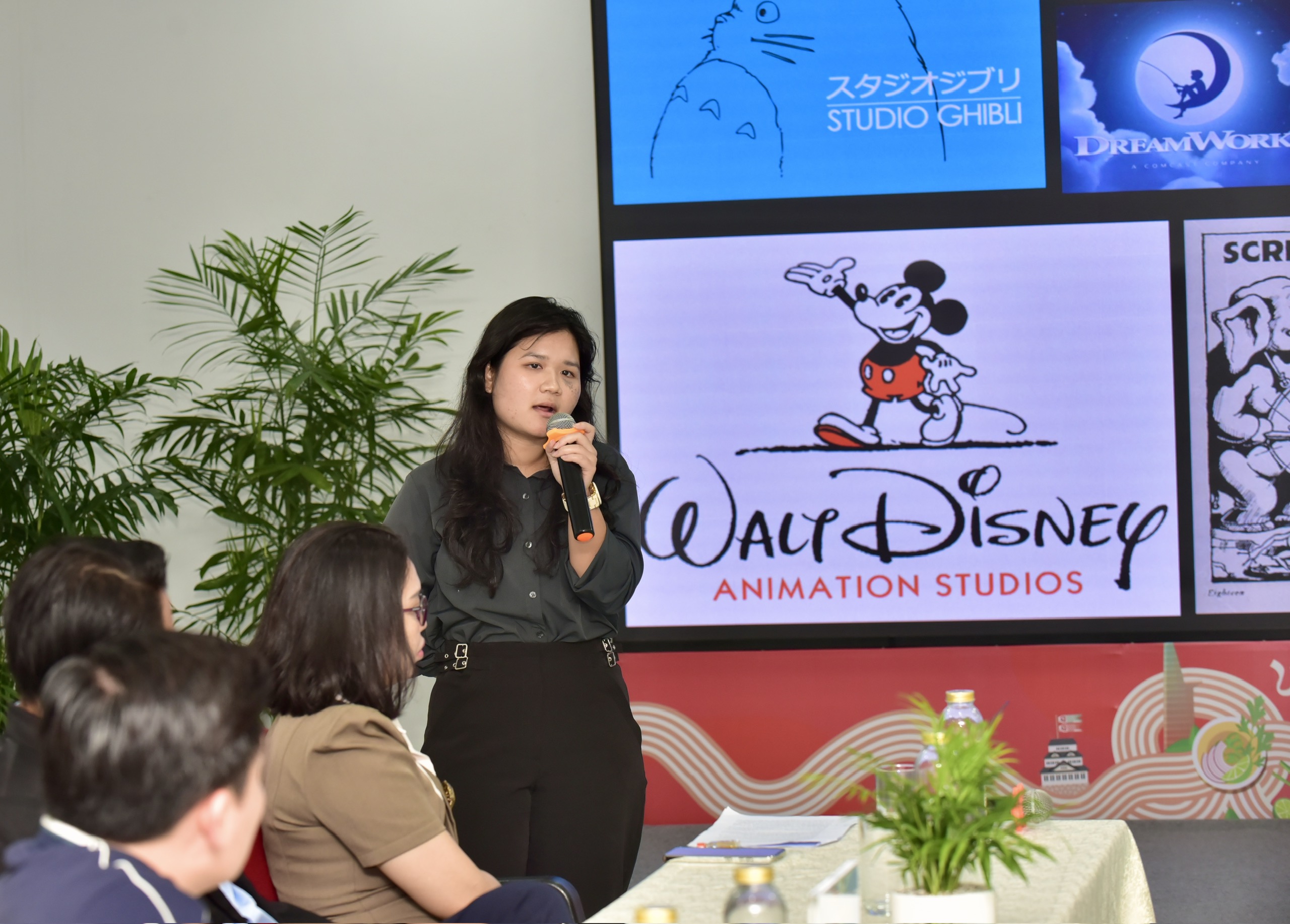 truyền thông - Ảnh 8.