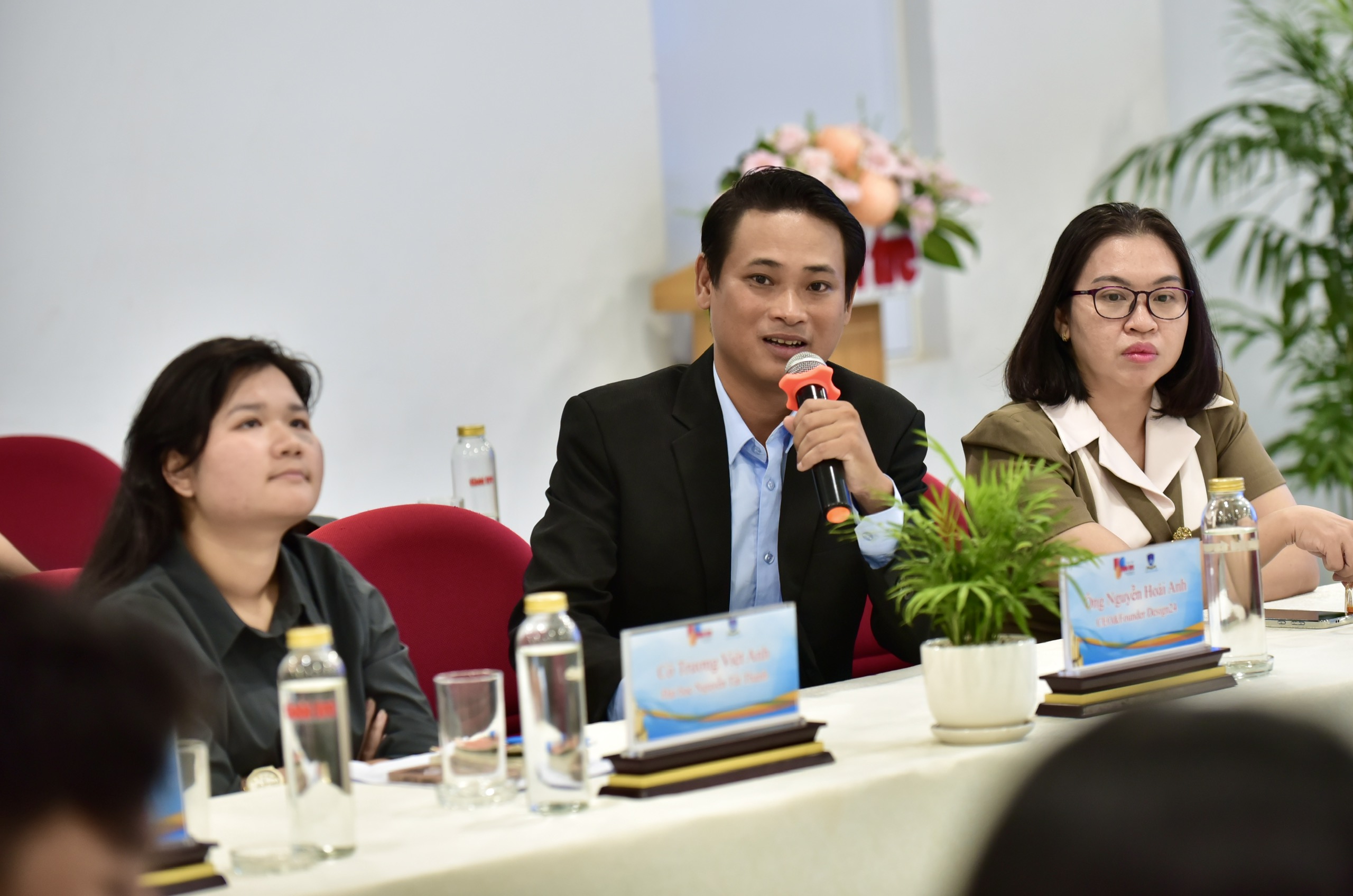 truyền thông - Ảnh 4.