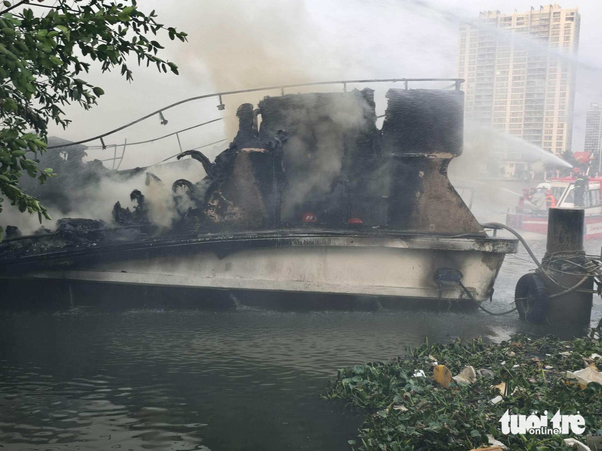 cháy tàu du lịch - Ảnh 9.