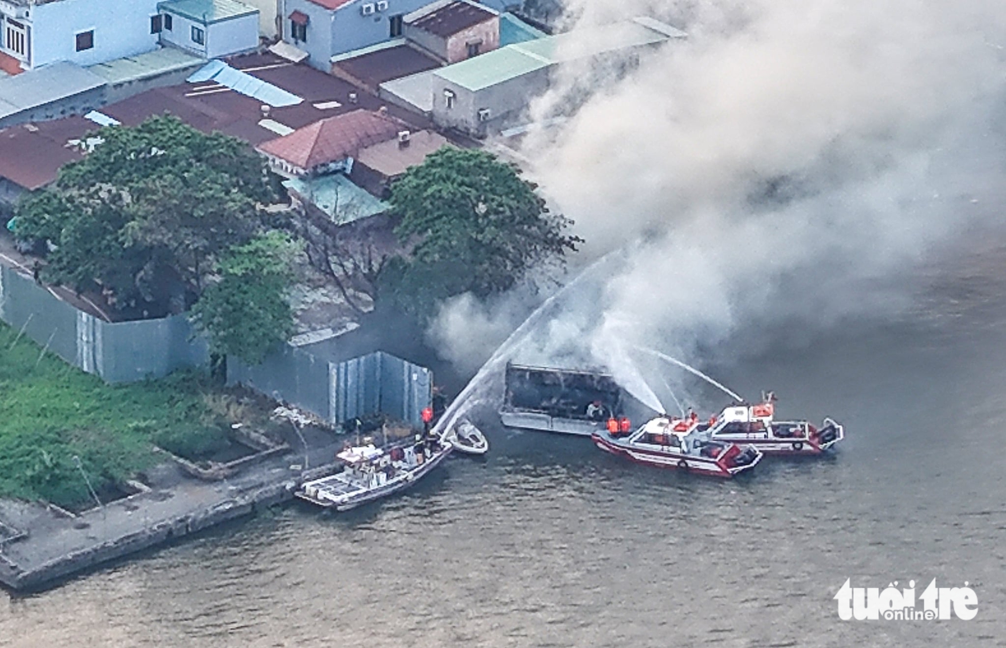cháy tàu du lịch - Ảnh 10.