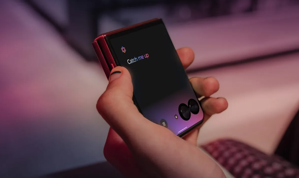 Lenovo tung trợ lý AI Qira, tham vọng 'theo chân' người dùng trên mọi thiết bị - Ảnh 1.