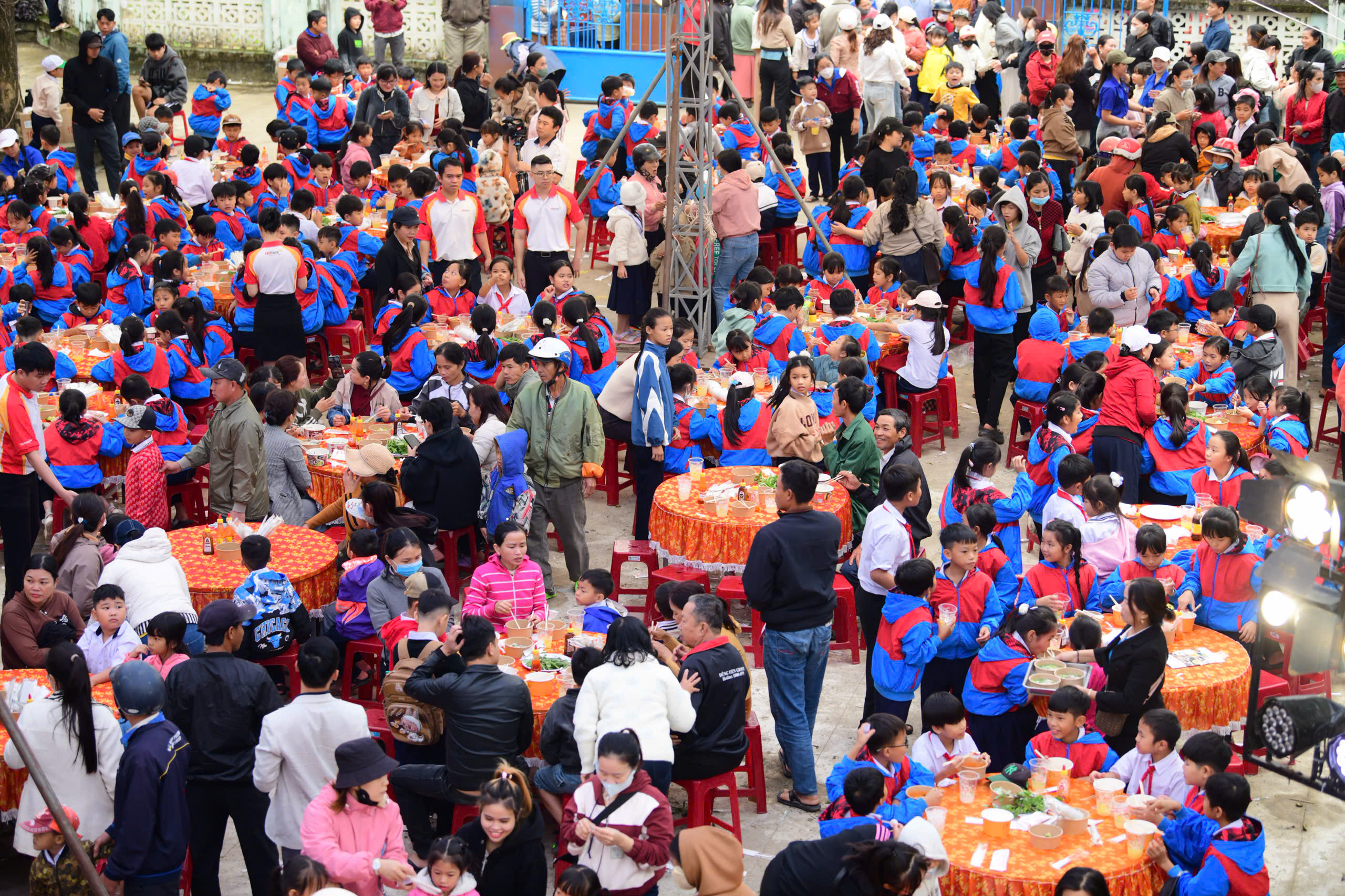 Trường Giang - Ảnh 9.