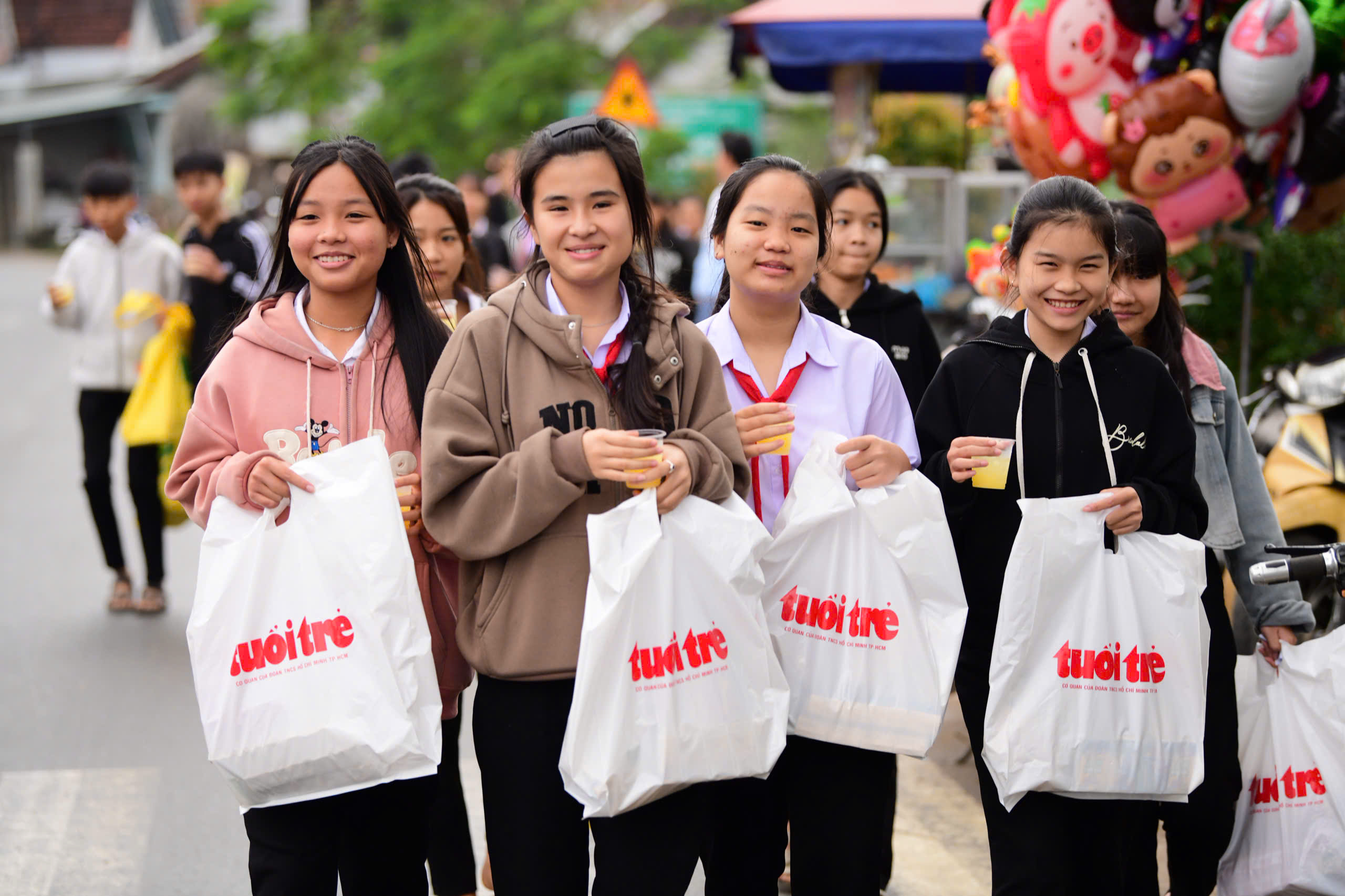 Hòa Thịnh - Ảnh 15.