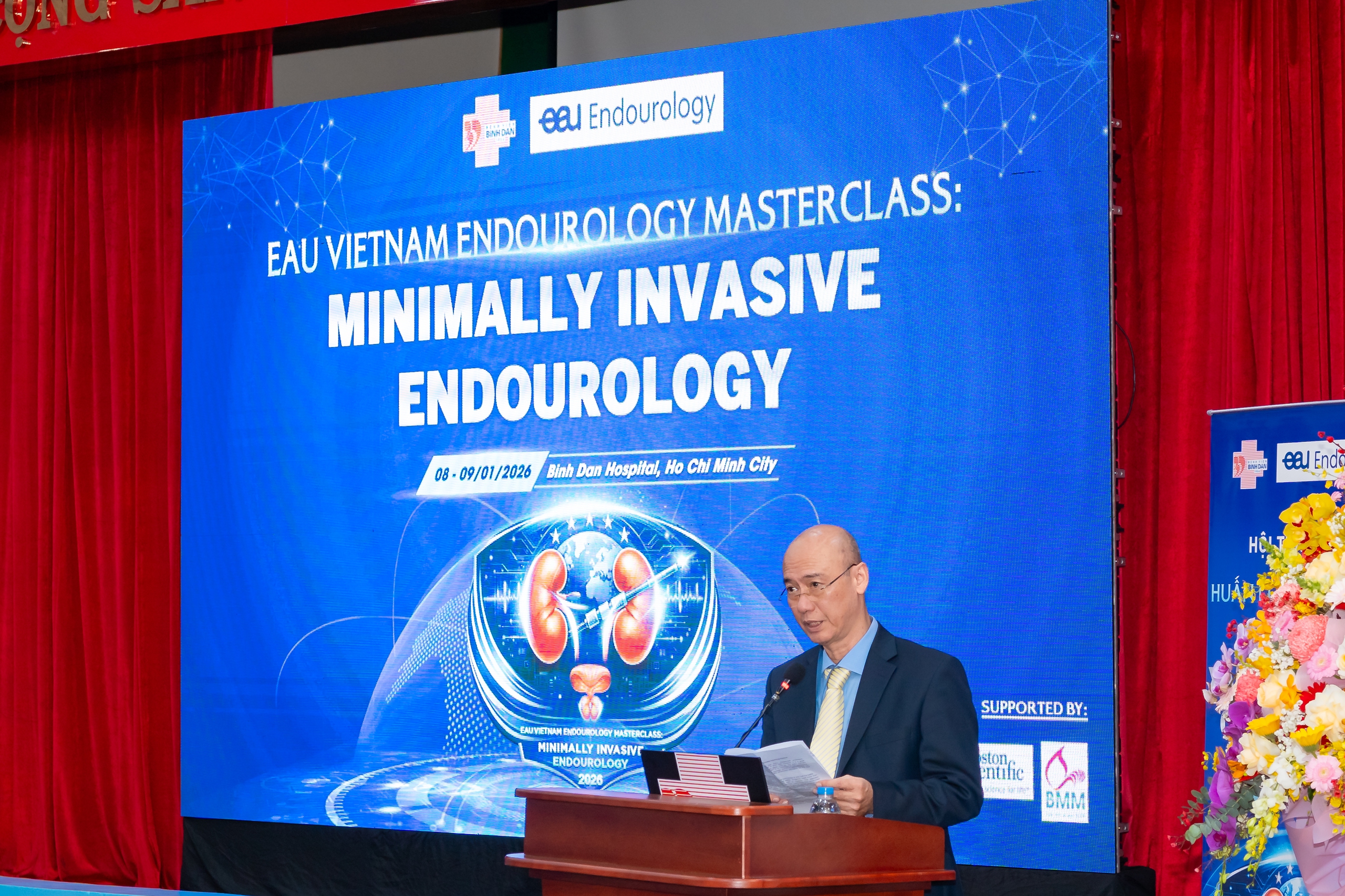 Ăn mặn, ít rau, uống ít nước khiến Việt Nam có tỉ lệ mắc sỏi tiết niệu cao nhất thế giới - Ảnh 1.