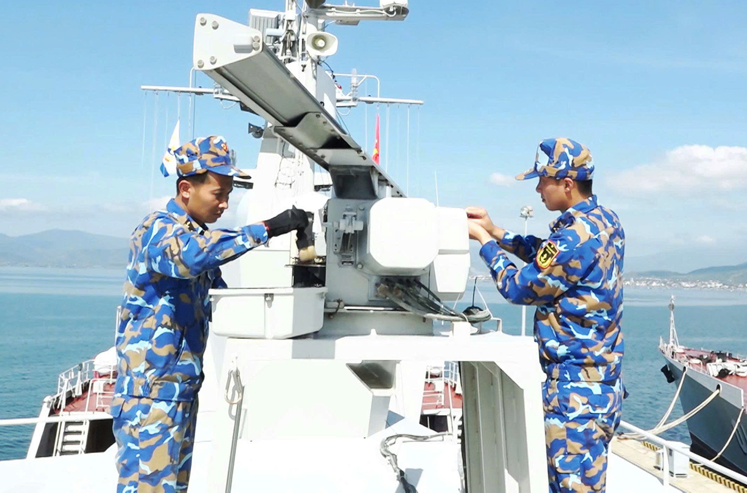 Lữ đoàn 'thép' của Hải quân nơi đầu sóng - Ảnh 6.