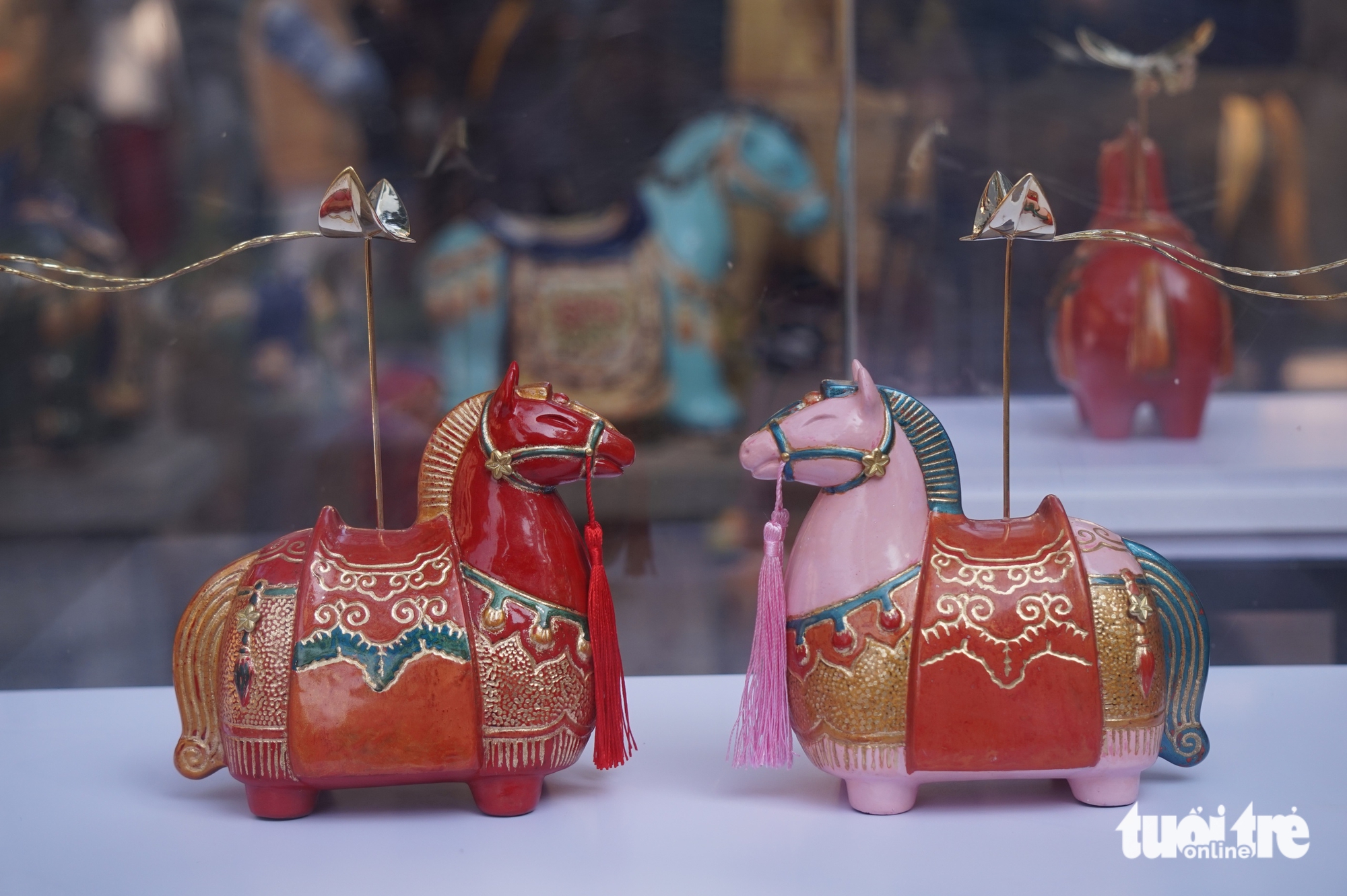 Vietnam folk wood sculptures showcased at Hanoi heritage site- Ảnh 6.