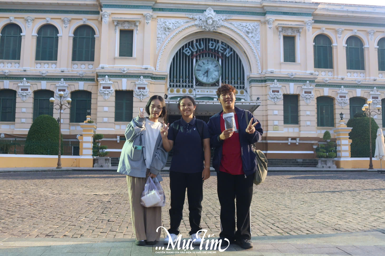 TP.HCM sáng 9-1: Lạnh 17 độ, cảm nhận mát lạnh dù có nắng - Ảnh 7.