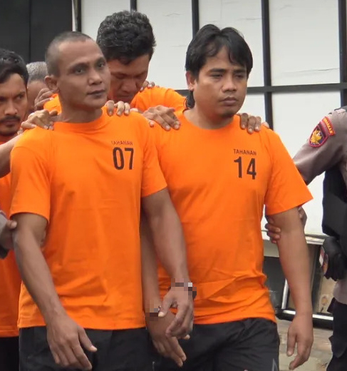 Cướp biển lại hoành hành - Kỳ 1: Tàu thuyền nín thở qua eo biển Singapore - Ảnh 1. cướp biển - Ảnh 1.