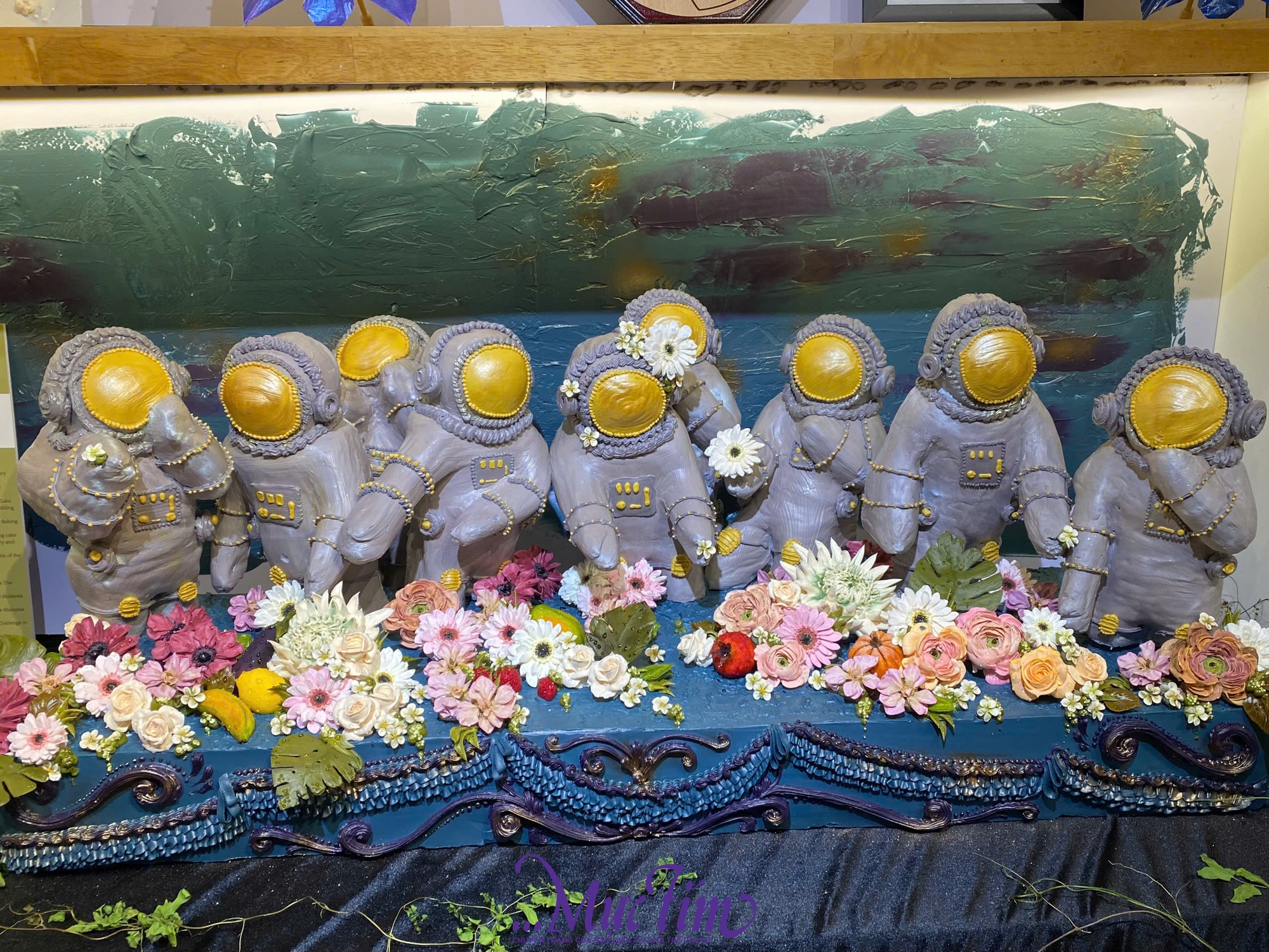 Độc đáo với nghệ thuật hoa kem qua bàn tay của nghệ sĩ làm bánh gen Z - Ảnh 4.