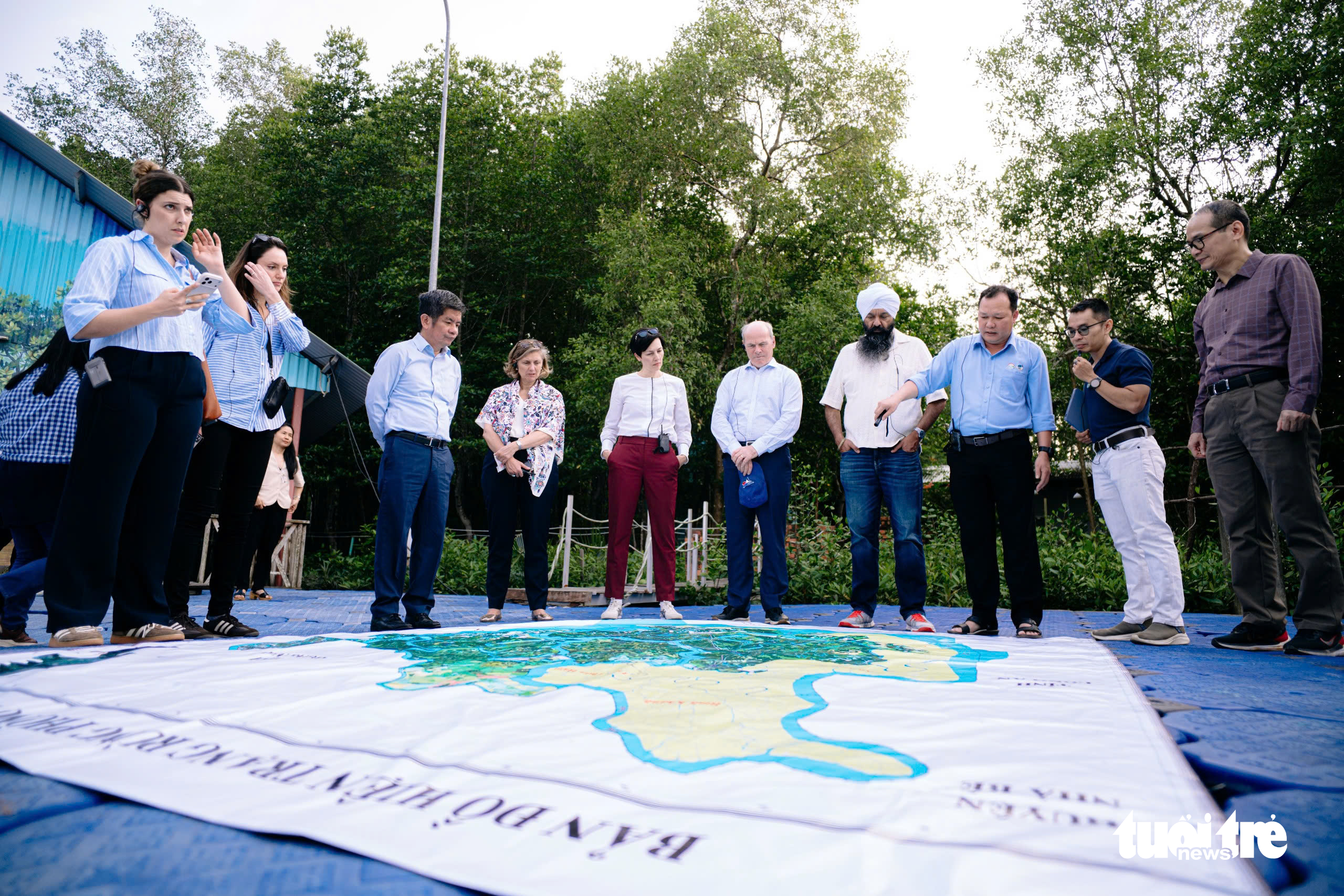 Canada’s Secretary of State for International Development visits Can Gio Mangrove Biosphere Reserve- Ảnh 2.