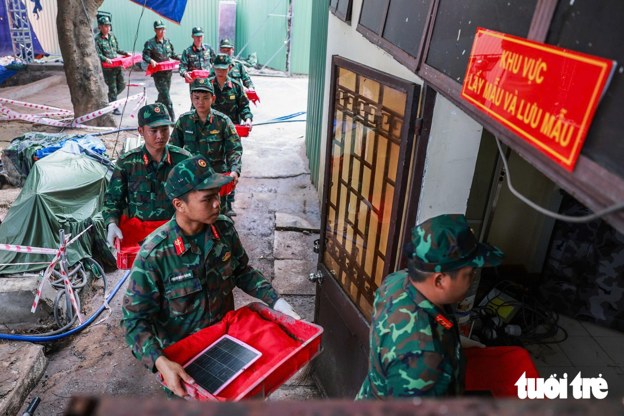 Nỗ lực chạy đua với nắng mưa, hơn 700 liệt sĩ đã được tìm thấy tại công viên Lê Thị Riêng sau hơn 3 tháng - Ảnh 15.