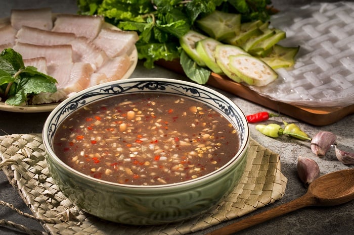Việt Nam lọt top 3 nước chấm ngon nhất thế giới - Ảnh 1.