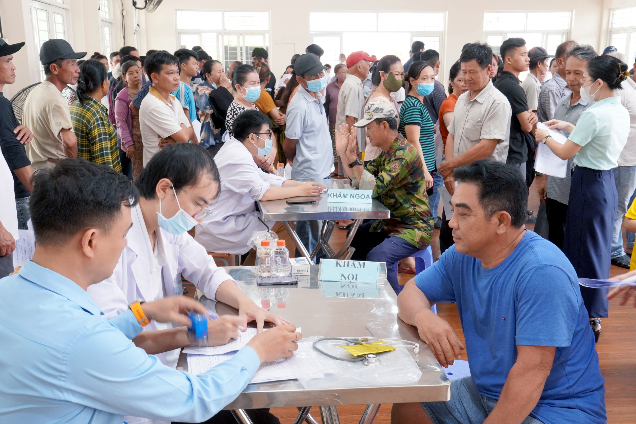Lần đầu tiên TP.HCM nhận diện mô hình bệnh tật, phân tầng nguy cơ sức khỏe từ 6 triệu lượt khám - Ảnh 2.