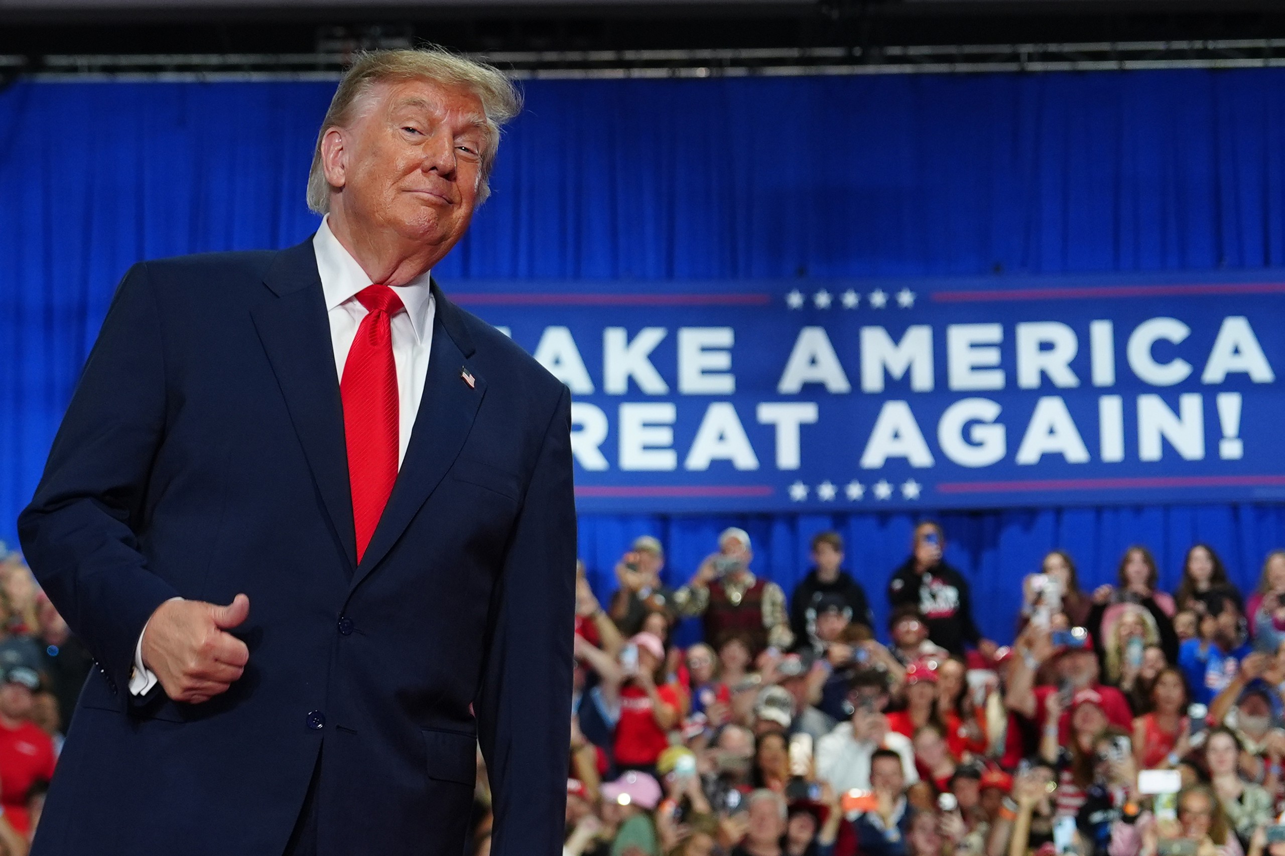 Ông Trump tuyên bố Nga và Ukraine đạt thỏa thuận ngừng bắn năng lượng - Ảnh 1.