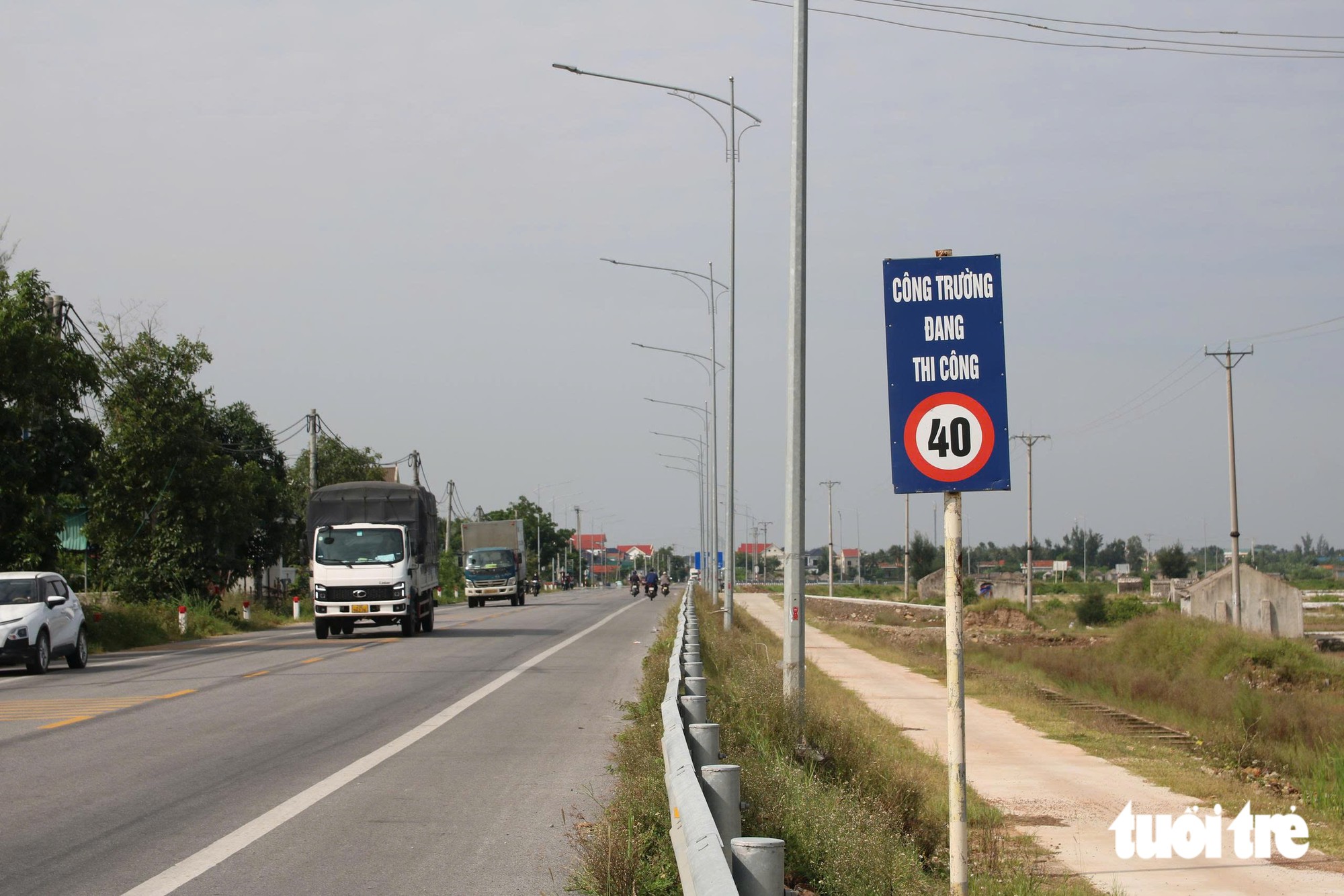 - Ảnh 1.