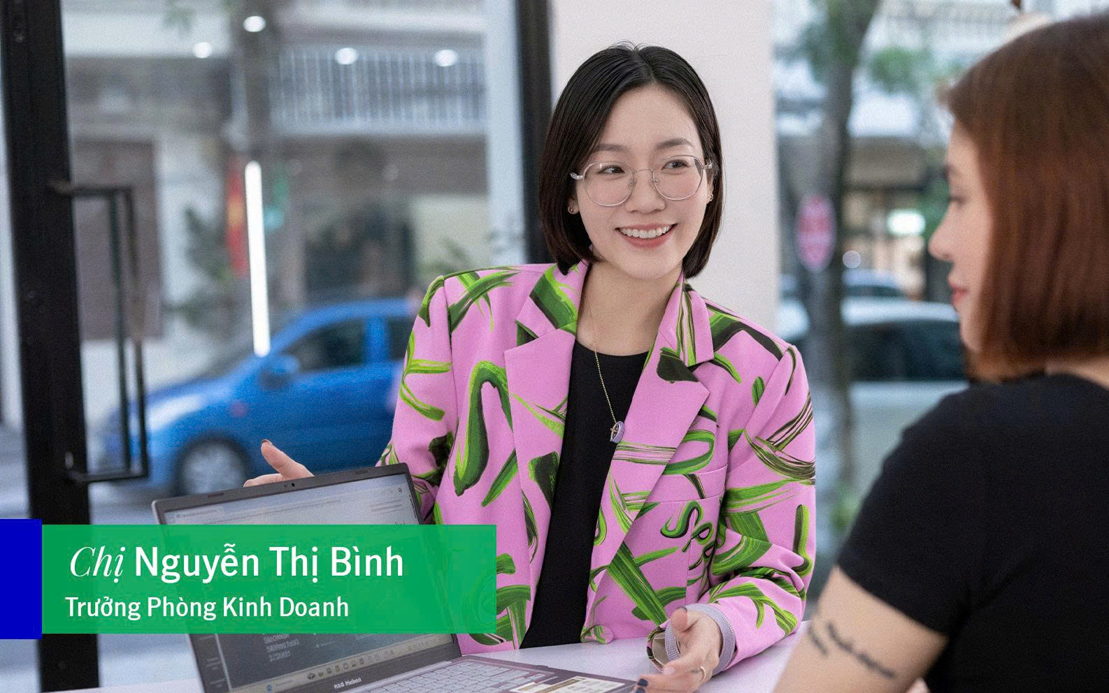 Từ giáo dục đến tư vấn tài chính - Ảnh 2.