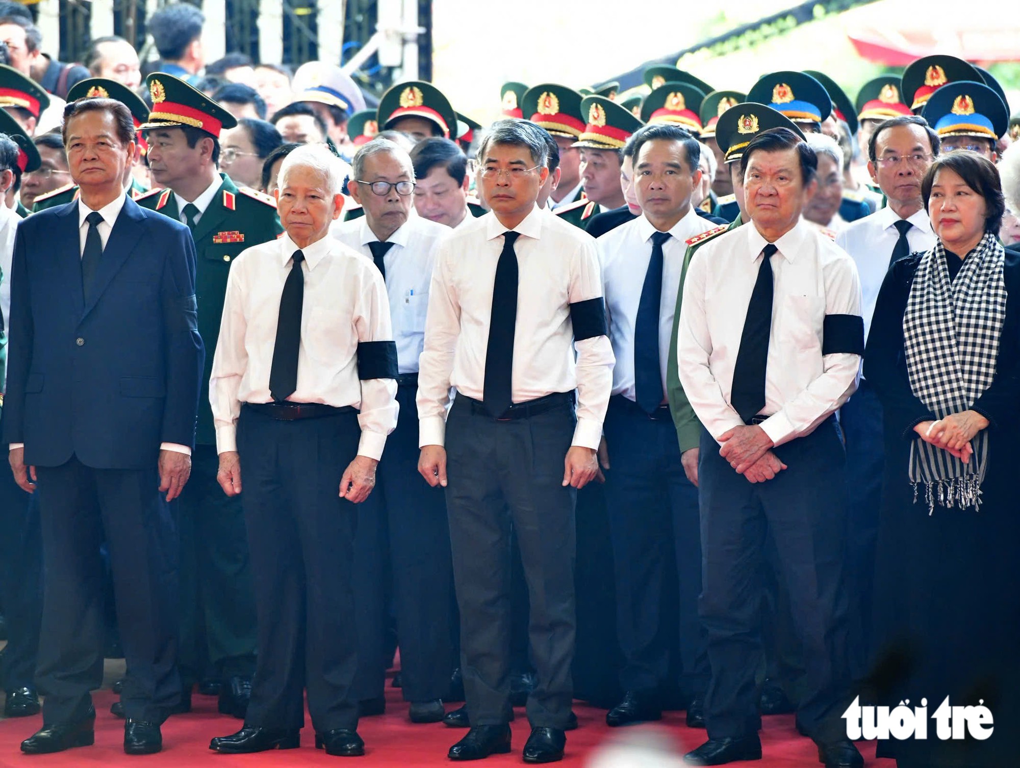 Xin hương hồn các liệt sĩ hãy xem quê hương TP.HCM là nơi đất lành để các anh, các chị yên nghỉ - Ảnh 11.