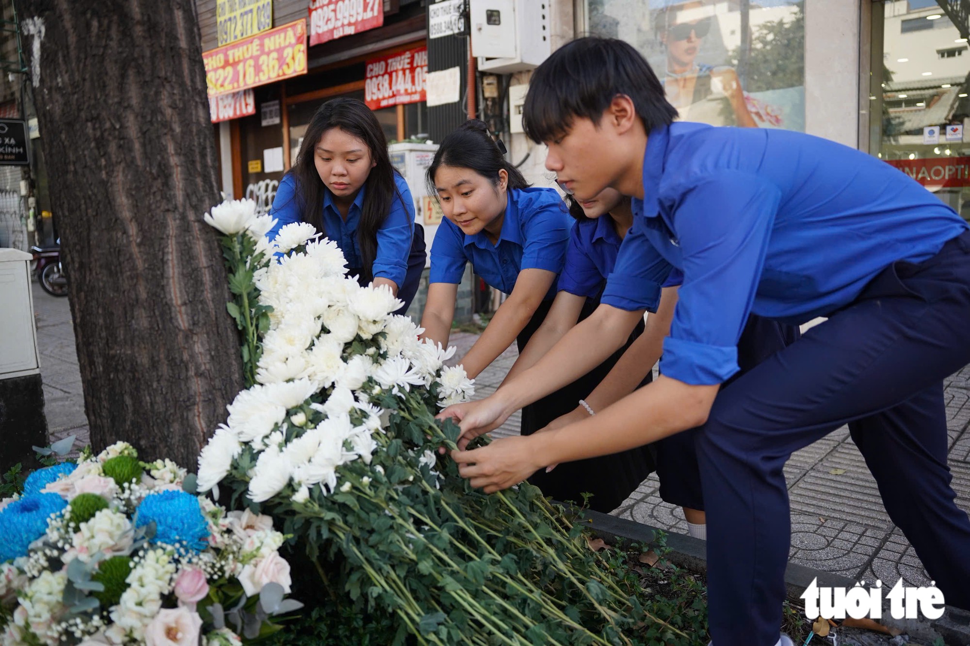 Xin hương hồn các liệt sĩ hãy xem quê hương TP.HCM là nơi đất lành để các anh, các chị yên nghỉ - Ảnh 7.