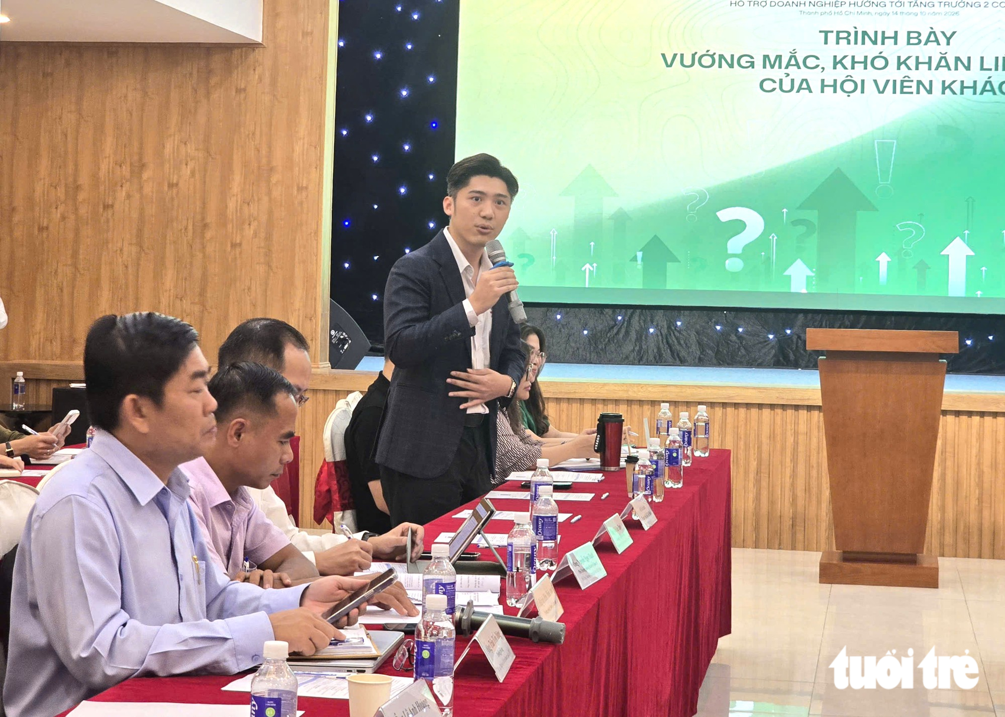 Vướng mắc thuế gỗ nguyên liệu, doanh nghiệp 'đi tới không được, lùi chẳng xong' - Ảnh 2.