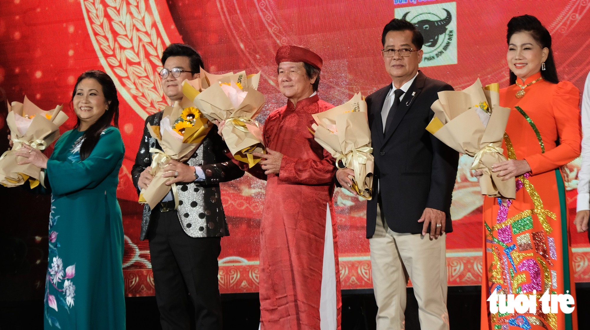 Thanh Hằng bất ngờ vì nhiều bạn trẻ hát cải lương theo phong cách xưa - Ảnh 2.