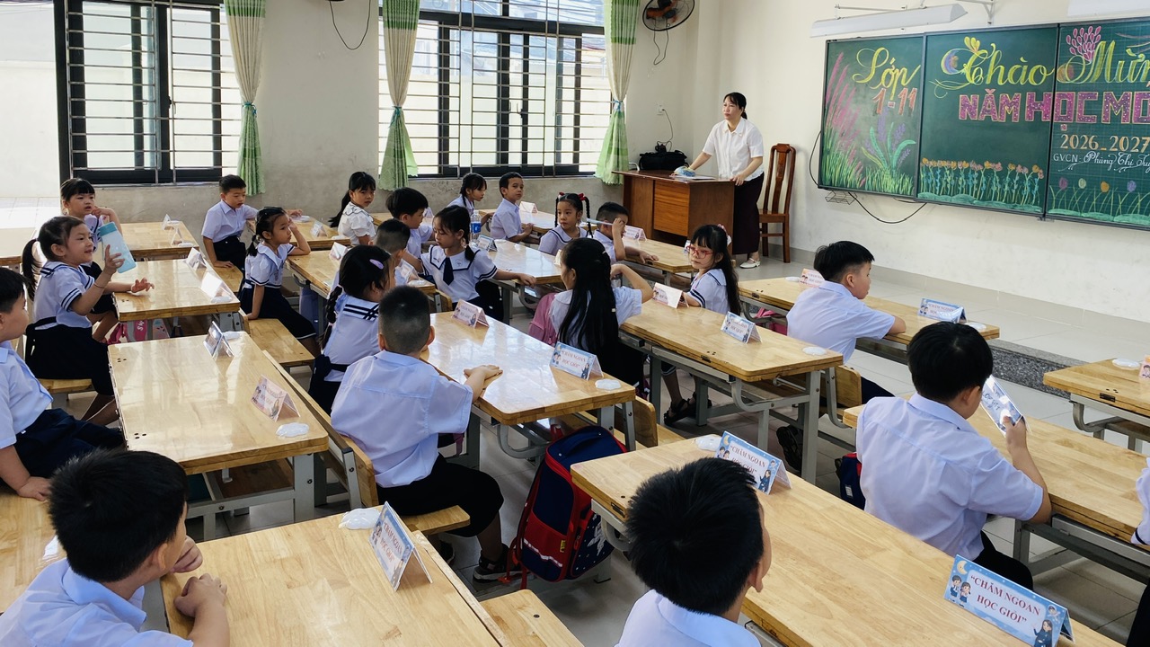 Trường học xoay xở ra sao khi giáo dục tăng cường không được thu tiền? - Ảnh 2.