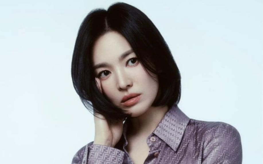 Song Hye Kyo theo đuổi phong cách 'tiểu thư tài phiệt'