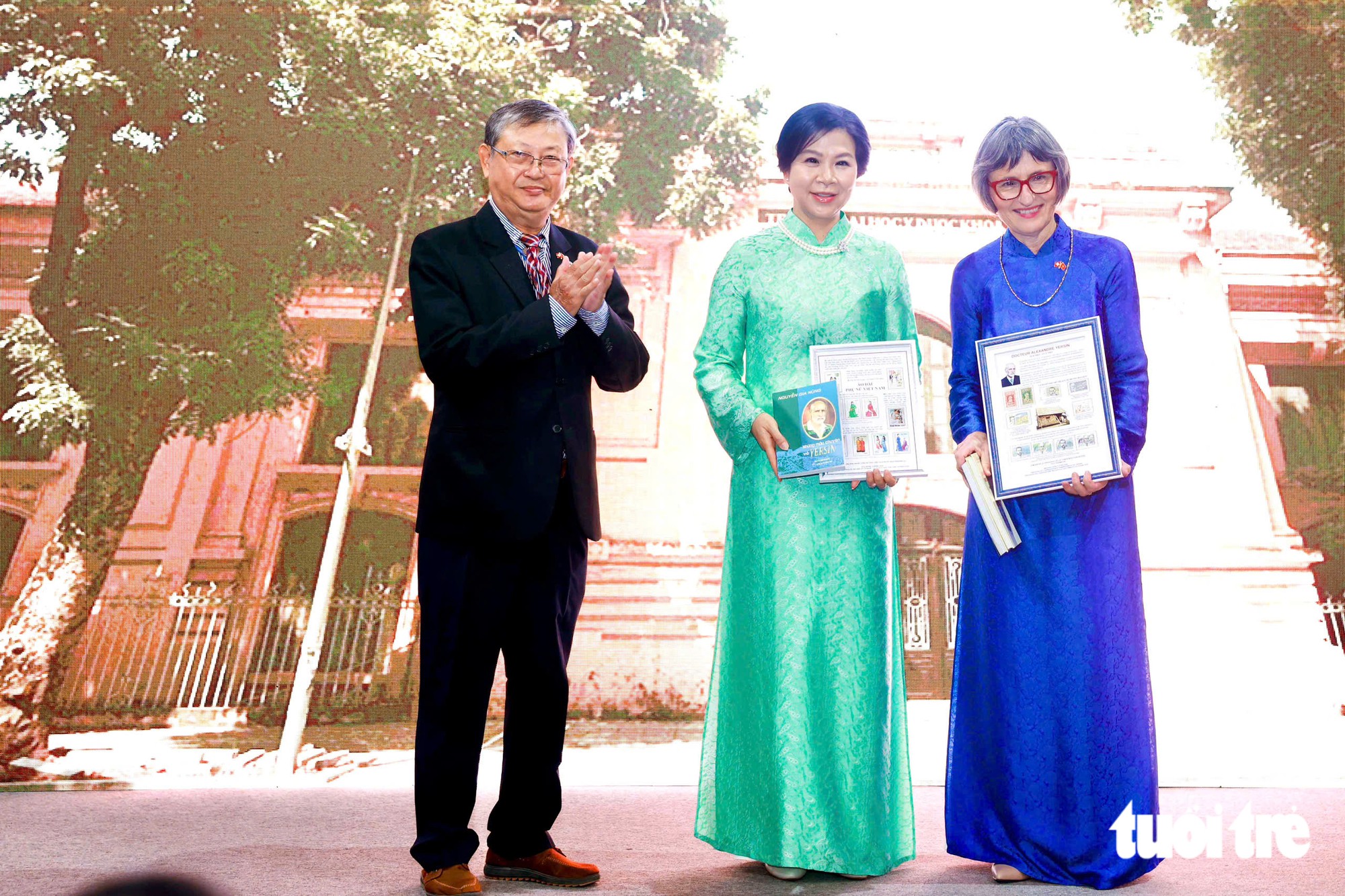 From Vietnam's mountains to Swiss Alps: How medicinal herbs bridge two nations- Ảnh 14.