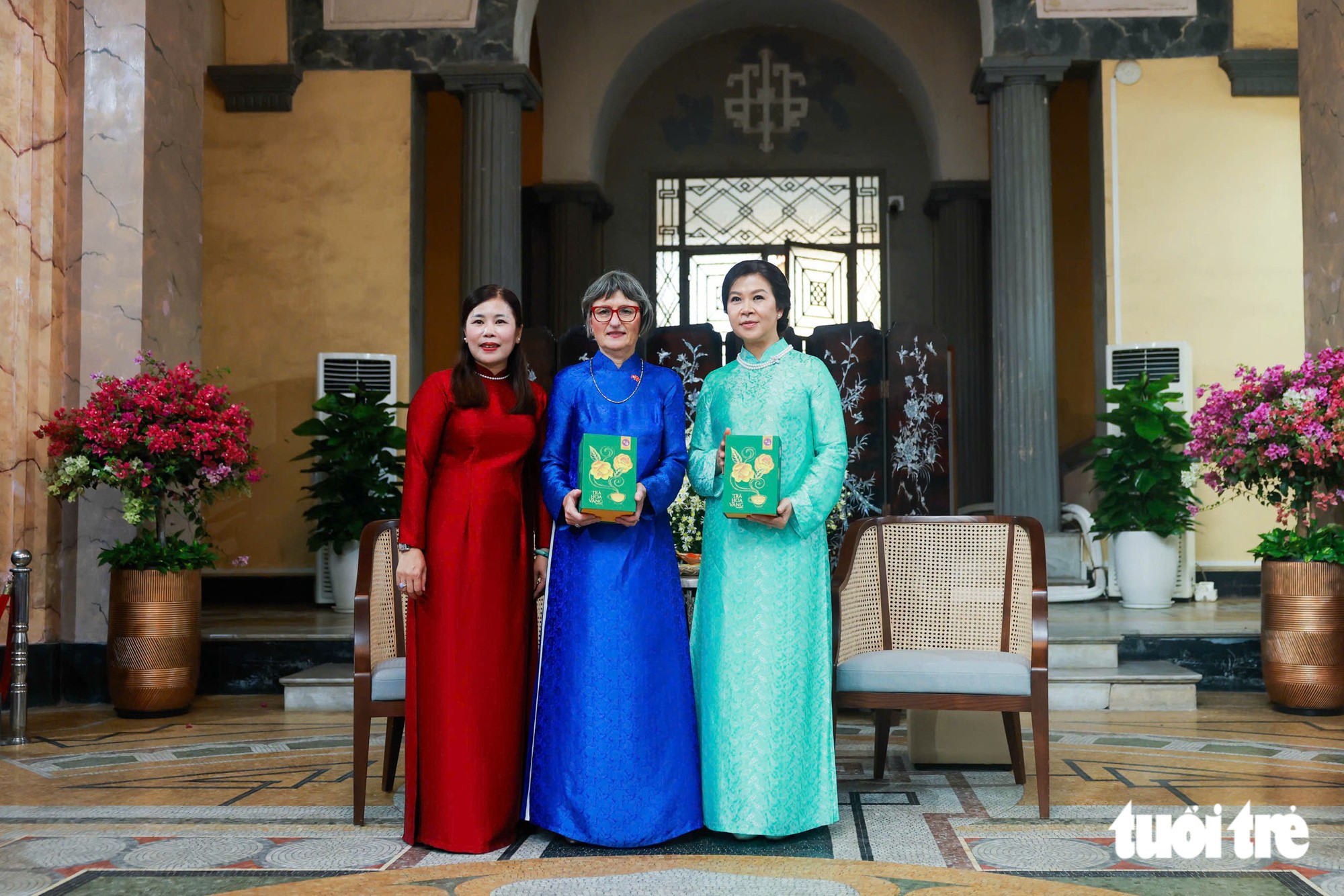 From Vietnam's mountains to Swiss Alps: How medicinal herbs bridge two nations- Ảnh 18.