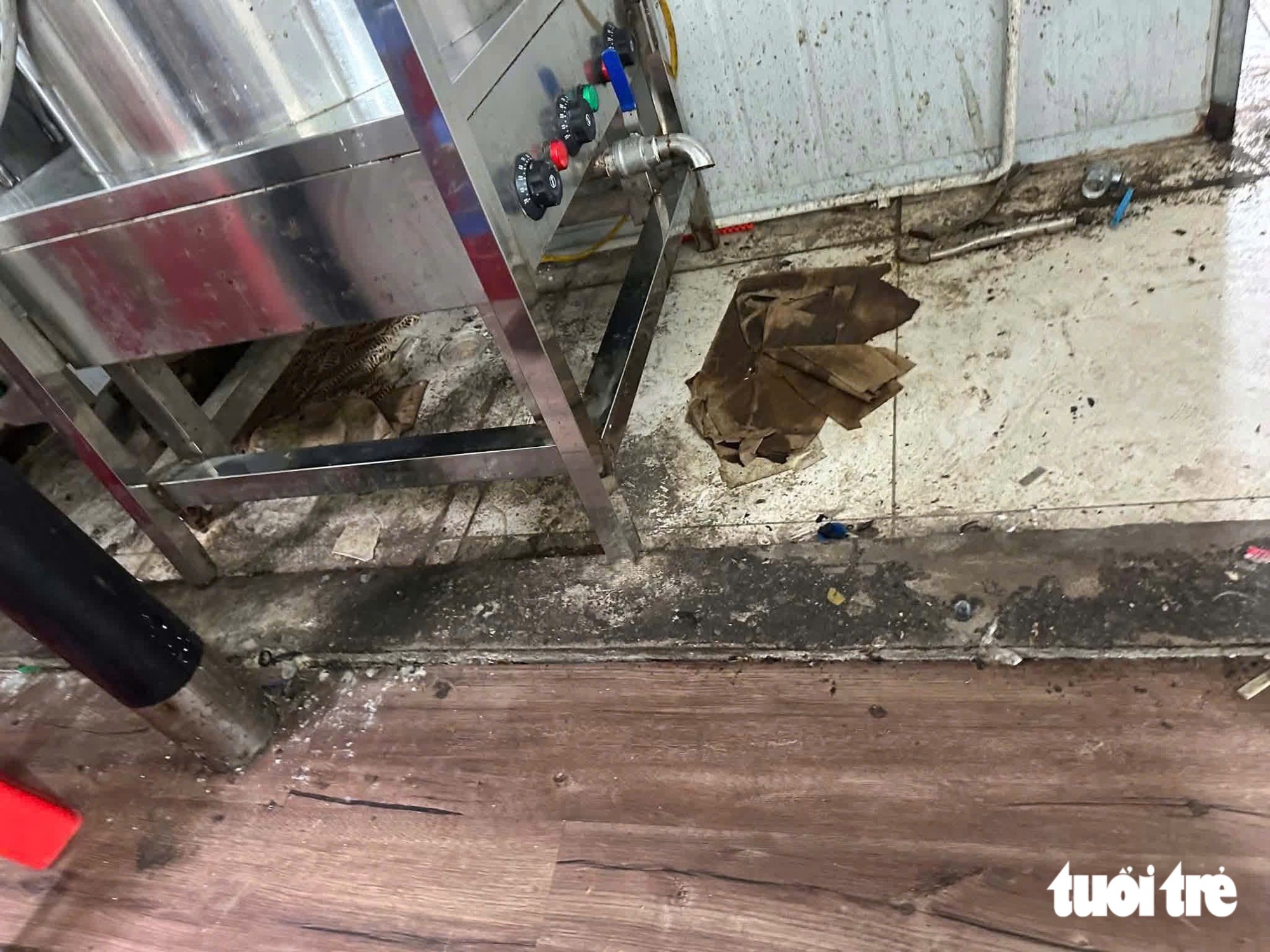 Mua đặc sản khâu nhục Lạng Sơn, nhận về cục xương móng giò - Ảnh 7.