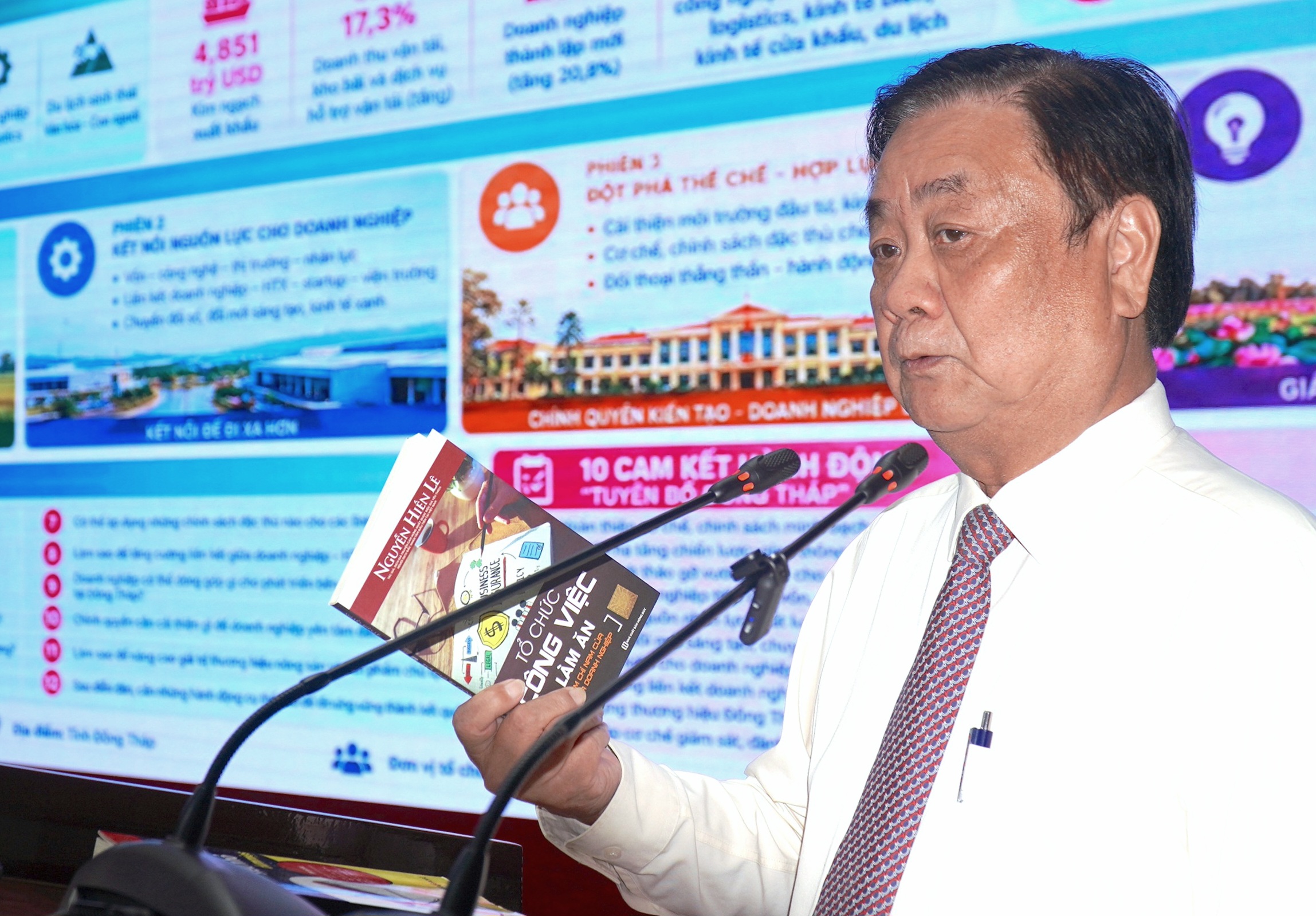 Ông Lê Minh Hoan khẳng định chính sách đầu tư cần được tiếp thị đến doanh nghiệp - Ảnh 1.