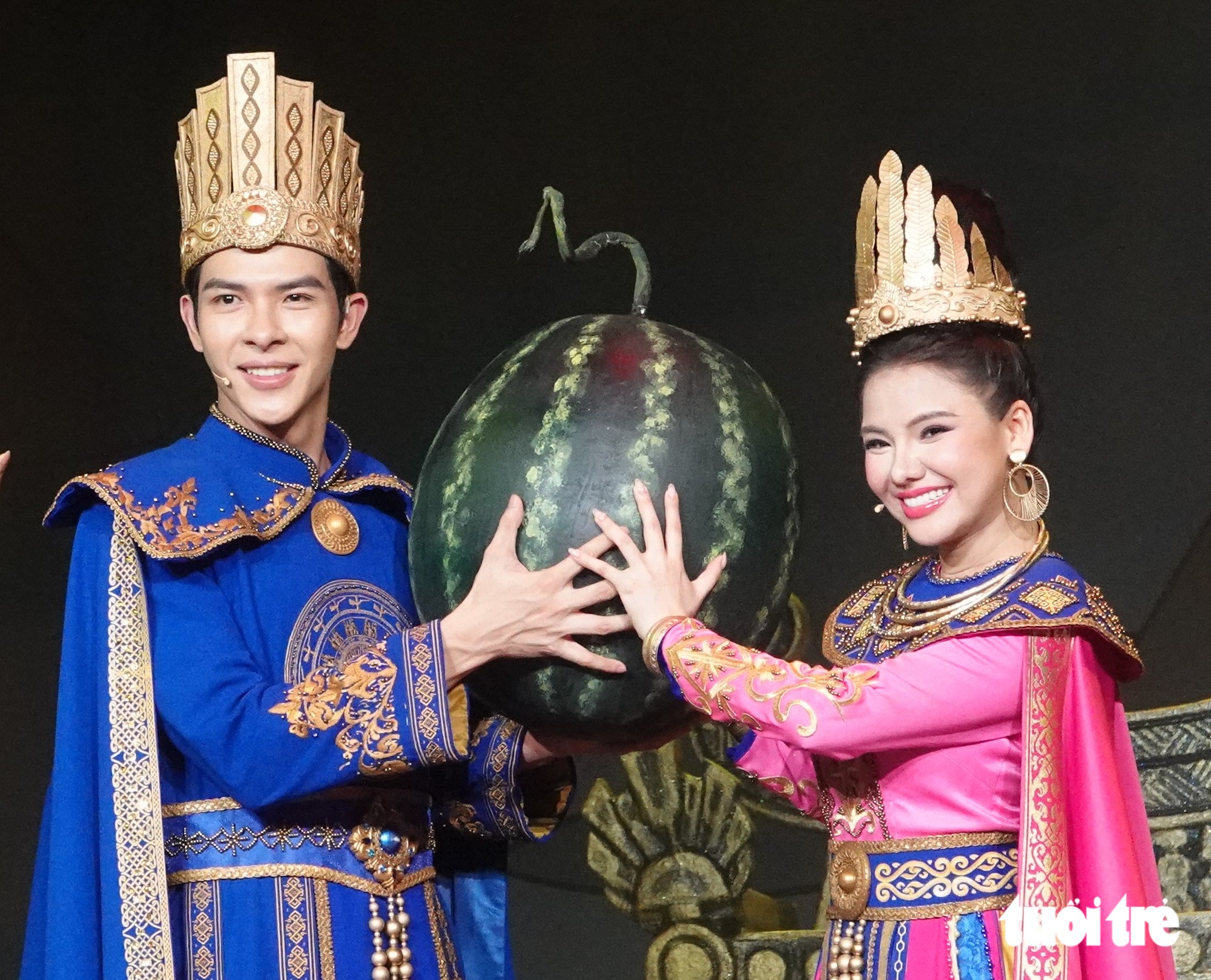 Nhạc kịch Sự tích quả dưa hấu ‘cháy vé’ trước giờ mở màn - Ảnh 1.