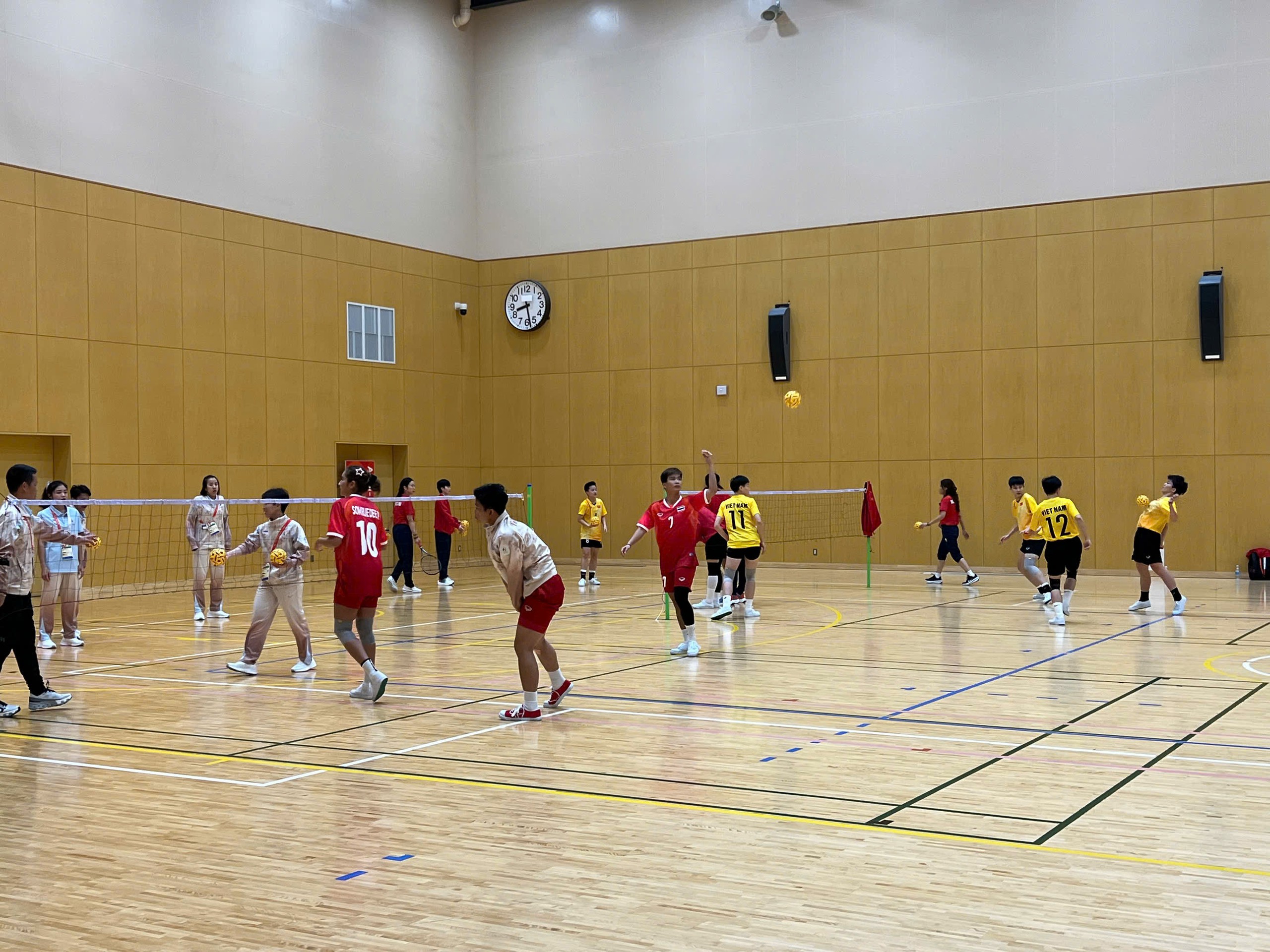 Cập nhật bảng xếp hạng huy chương Asiad 20: Cầu mây Việt Nam đang tranh huy chương vàng - Ảnh 3.