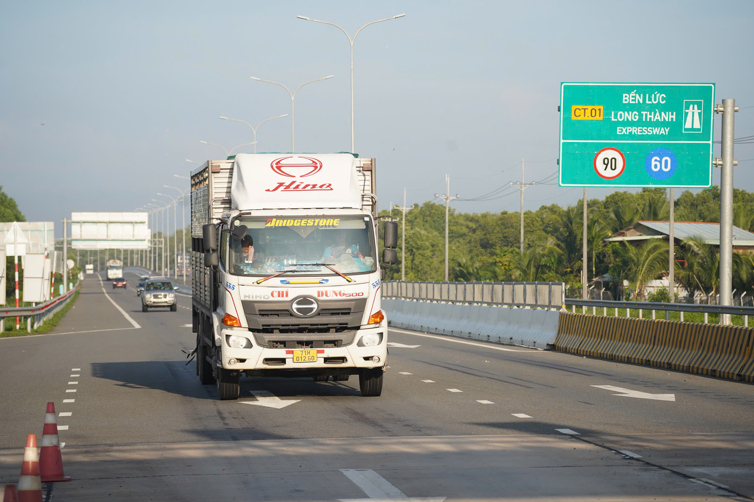 Doanh nghiệp miền Tây tối ưu hóa vận chuyển nhờ cao tốc Bến Lức - Long Thành - Ảnh 4.