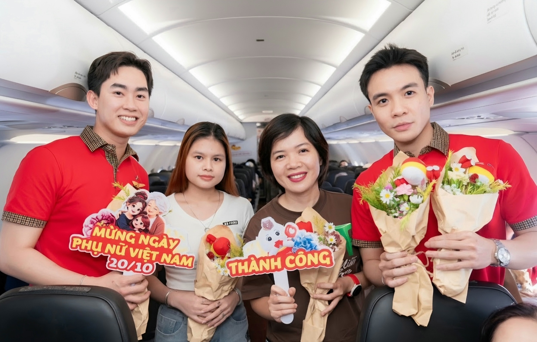 Cùng Vietjet trao gửi ngọt ngào đến một nửa xinh đẹp của thế giới nhân ngày 20-10 - Ảnh 1.