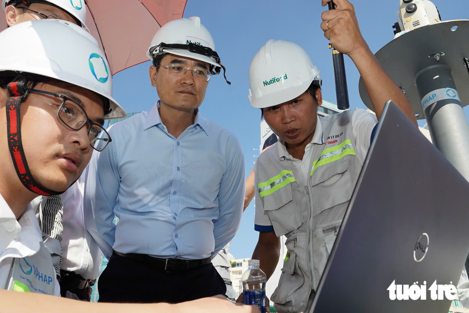 Đã chính thức hợp long cầu đi bộ qua sông Sài Gòn - Ảnh 5.