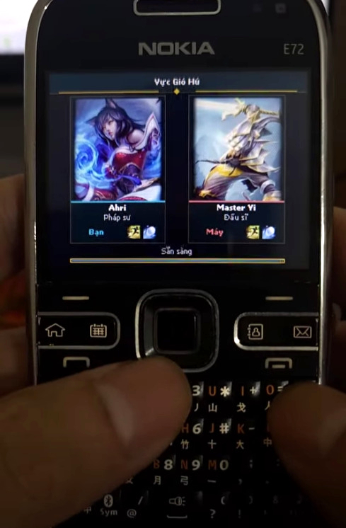 Vietnamese gamer stuns the world with gaming skills on a classic Nokia phone - Ảnh 2.