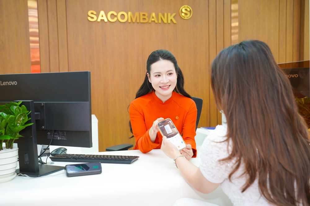 SACOMBANK tiếp tục hạ lãi suất cho vay khách hàng cá nhân từ 1,5% đến 2%/năm - Ảnh 1.