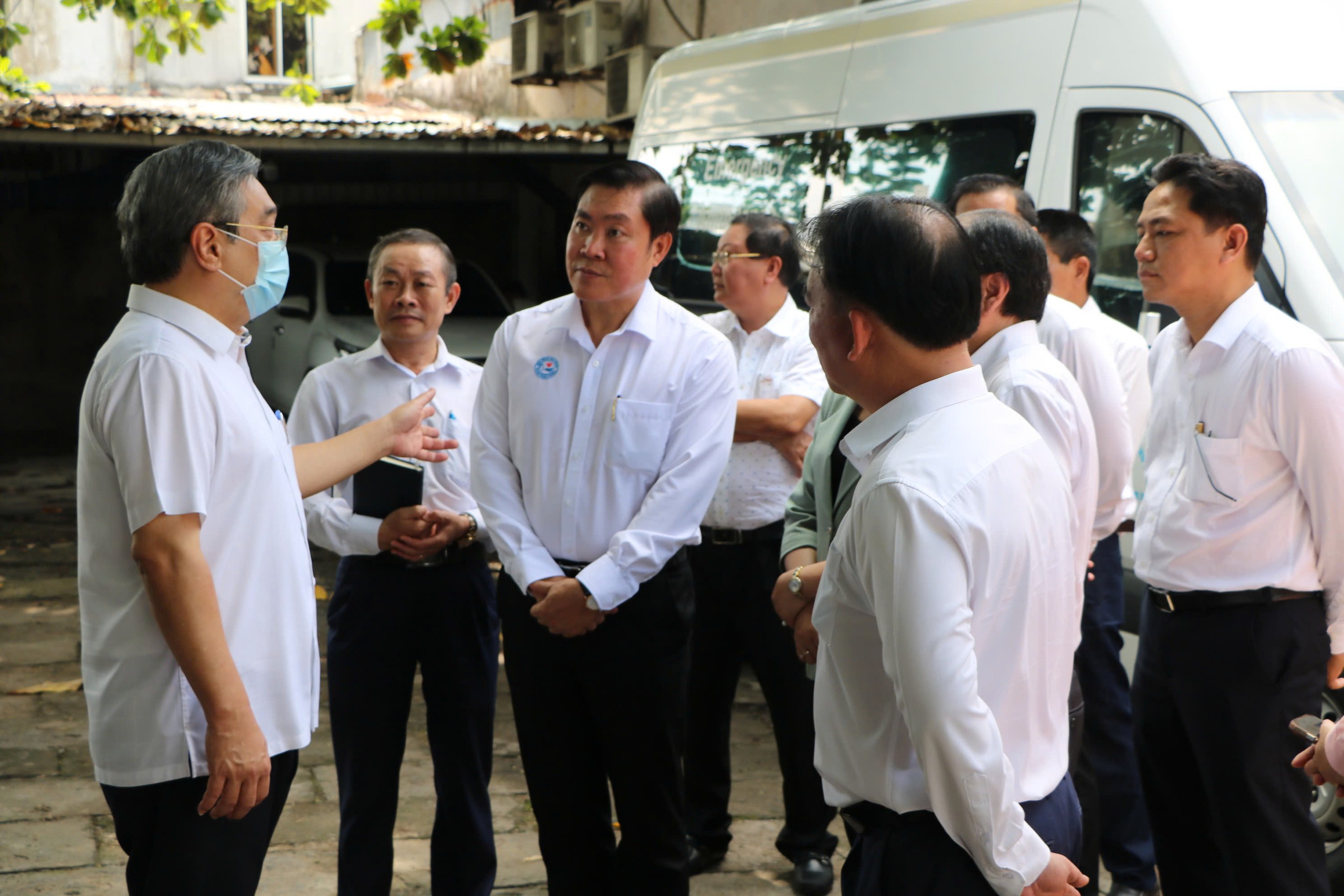 Phó bí thư Nguyễn Phước Lộc: Phát triển các bệnh viện tại cụm y tế Thủ Đức, tăng độ bao phủ y tế - Ảnh 2.