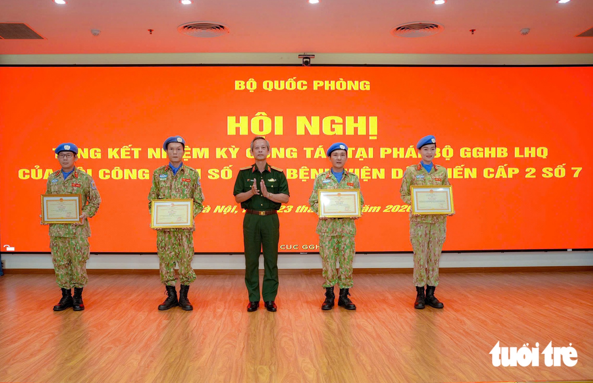 Thượng tướng Nguyễn Trường Thắng tổng kết công tác gìn giữ hòa bình Liên hợp quốc 2026 - Ảnh 10.