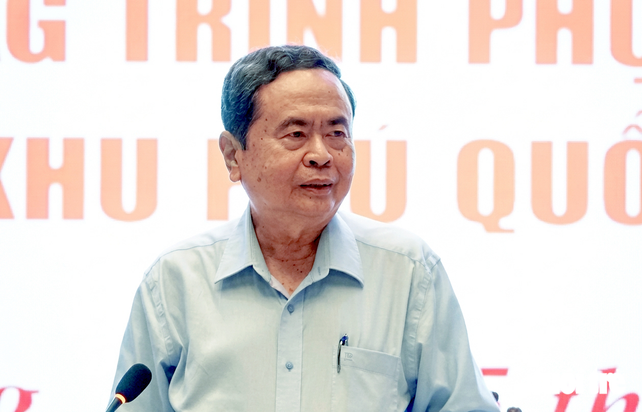 Chủ tịch Quốc hội: Phải giúp nhà đầu tư nhiều hơn để kịp APEC 2027 - Ảnh 2.