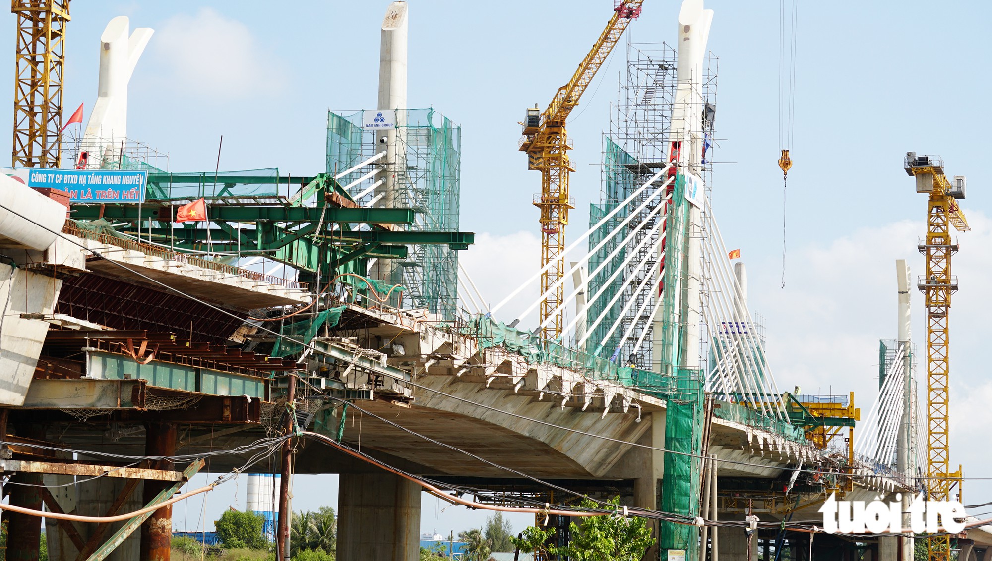 Cận cảnh cây cầu rộng nhất Hải Phòng trước ngày hợp long - Ảnh 3.