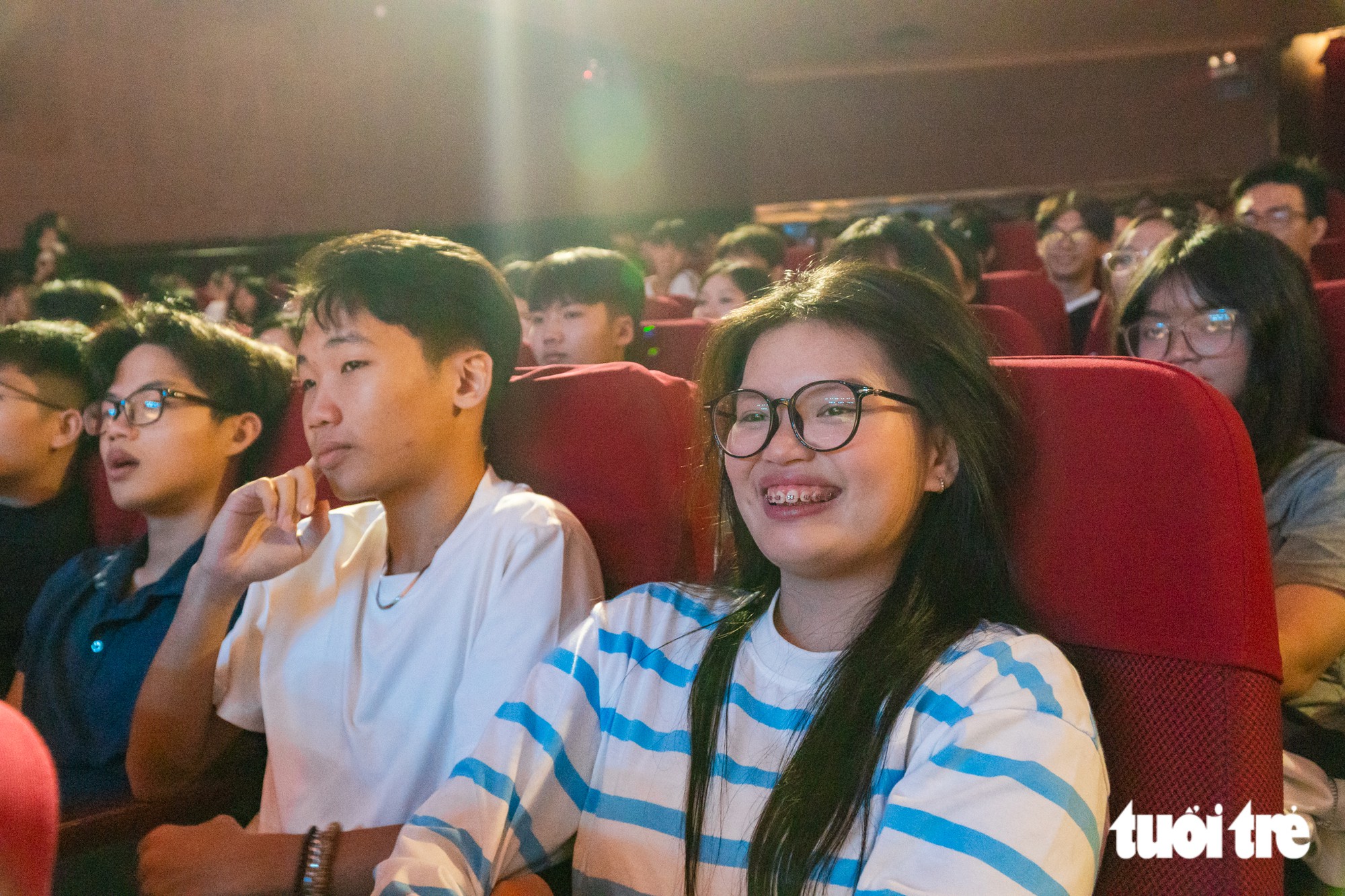 Tiết ngữ văn đặc biệt ở Nhà hát kịch Idecaf - Ảnh 7.