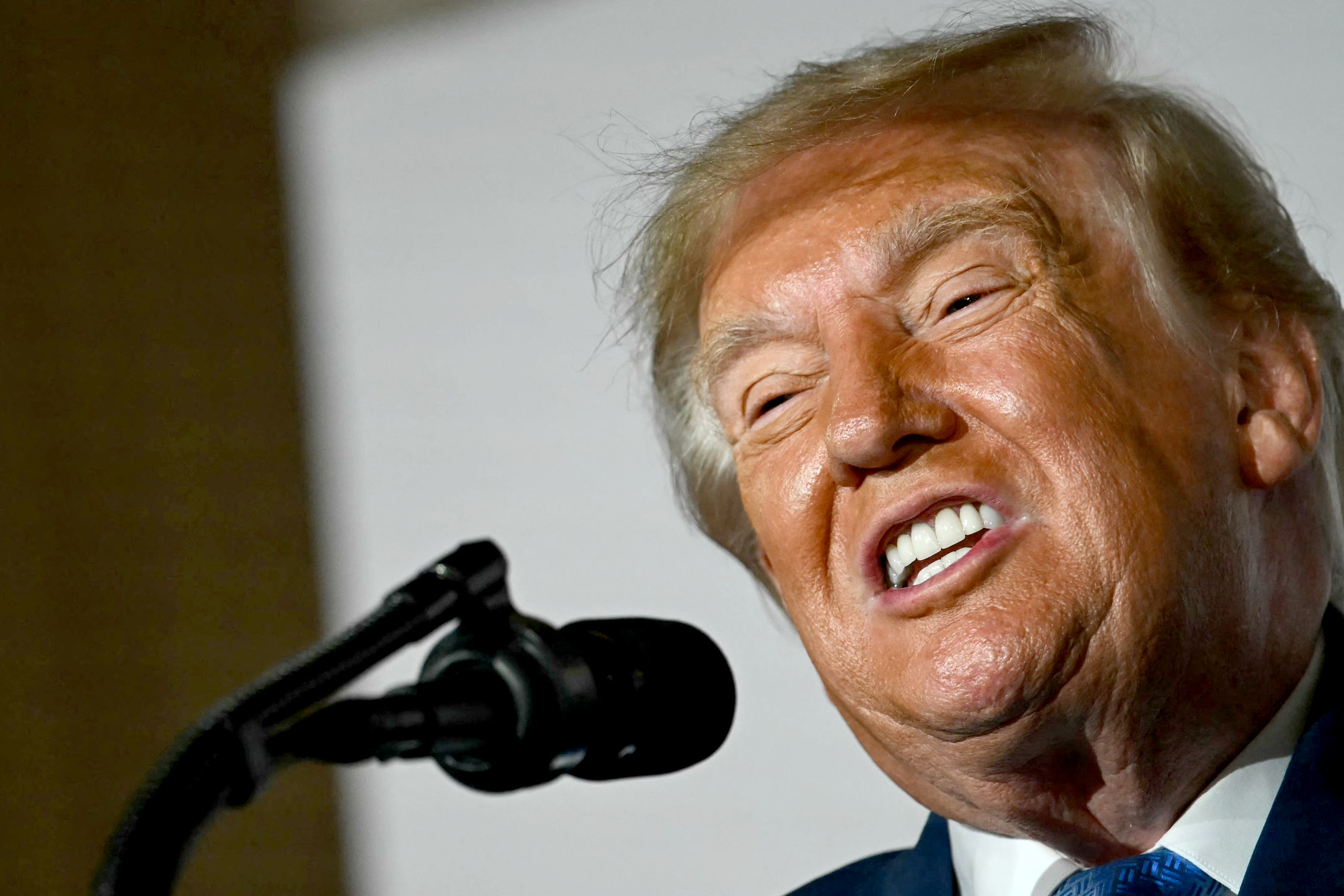 Ông Trump phản pháo sau khi bị ông Obama chê bai - Ảnh 2.