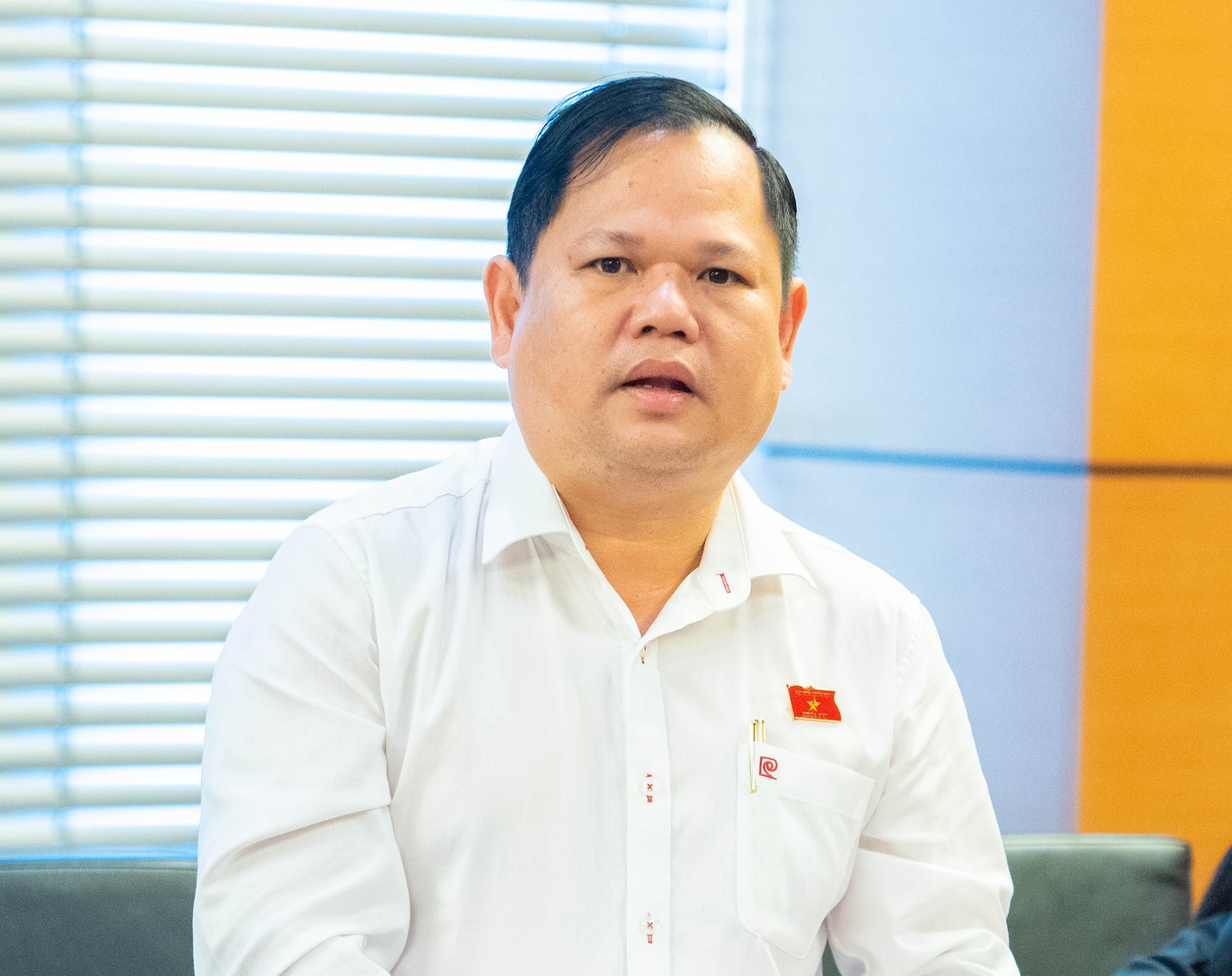 Ông Nguyễn Duy Ngọc: Các biển báo, biển chỉ dẫn, biển tốc độ cần rất cụ thể, rõ ràng - Ảnh 3.
