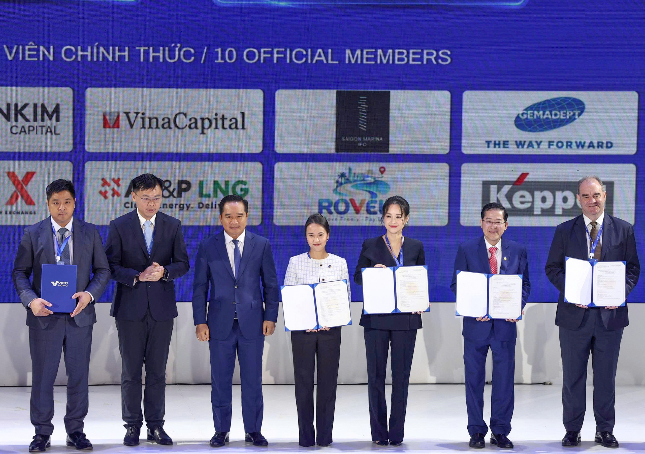 10 doanh nghiệp đầu tiên gia nhập Trung tâm Tài chính quốc tế TP.HCM, dự kiến huy động gần 3 tỉ USD - Ảnh 2.