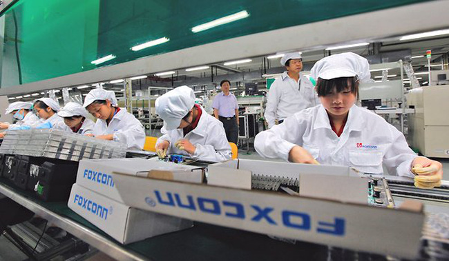 Việt Nam xuất siêu trong tháng 9, chấm dứt chuỗi nhập siêu - Ảnh 1.