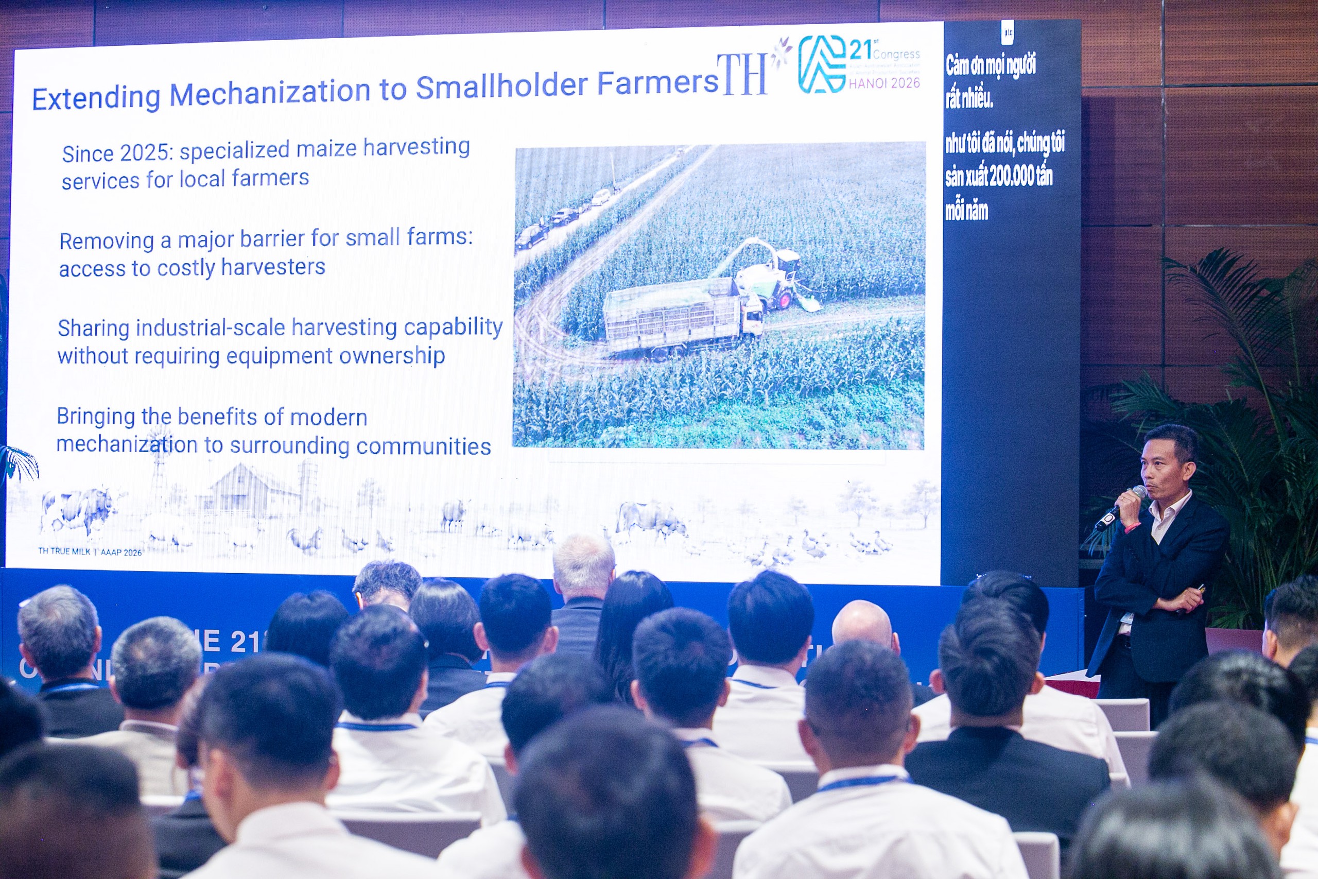 Bốn kinh nghiệm thực tiễn chăn nuôi bò sữa công nghệ cao trong điều kiện nhiệt đới Việt Nam được TH chia sẻ với quốc tế - Ảnh 1.