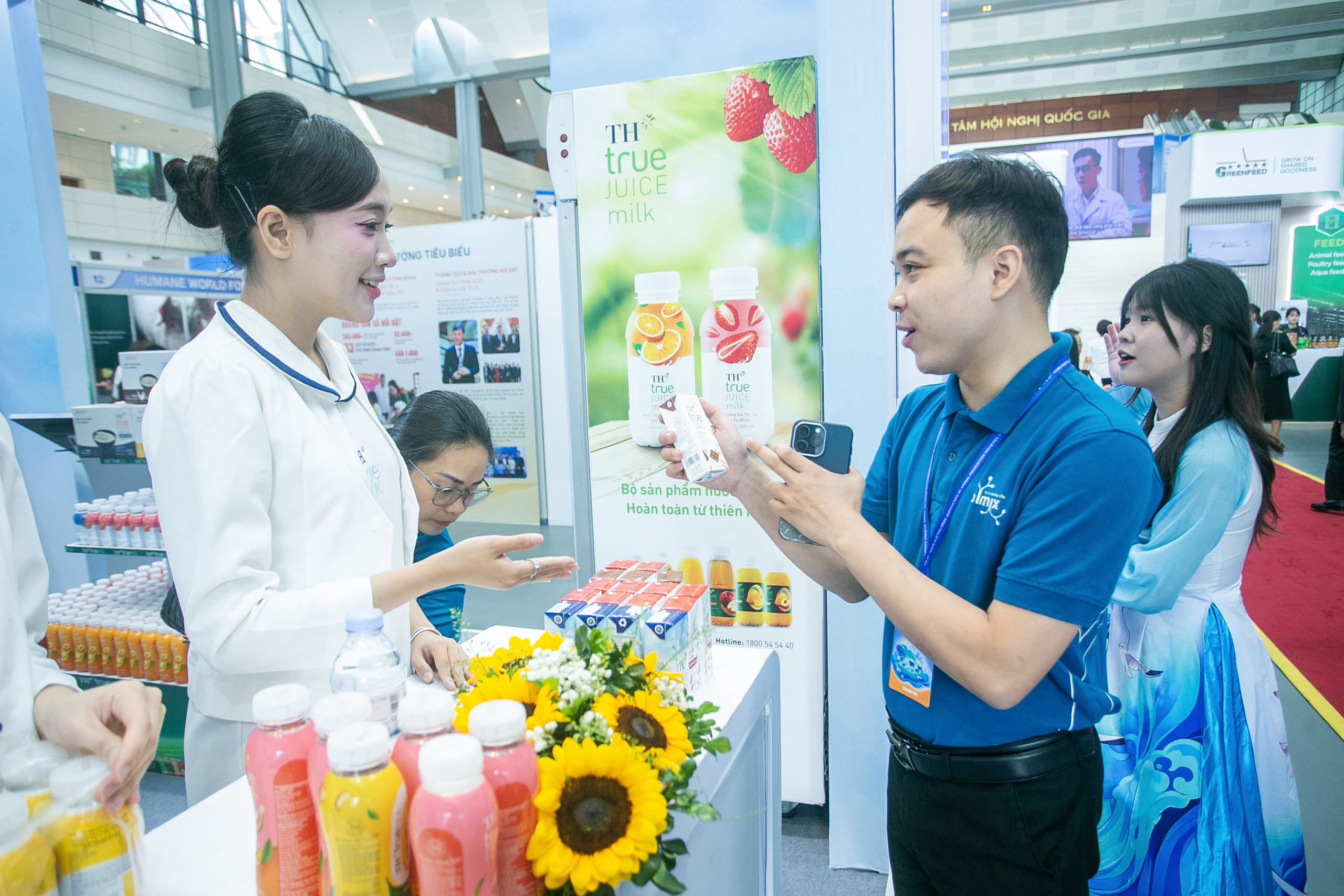 Bốn kinh nghiệm thực tiễn chăn nuôi bò sữa công nghệ cao trong điều kiện nhiệt đới Việt Nam được TH chia sẻ với quốc tế - Ảnh 8.