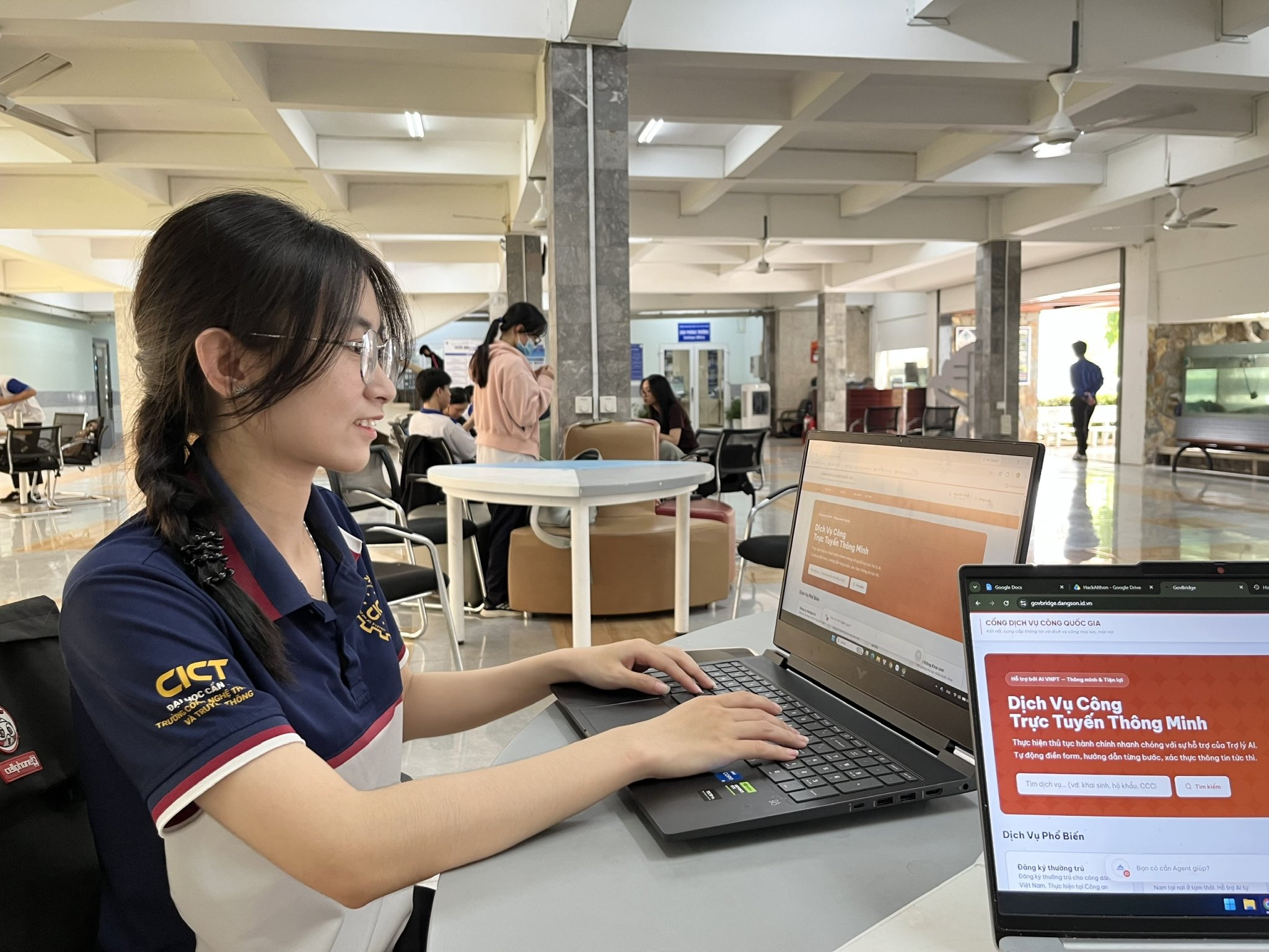 Vĩnh Long: Chuyên gia gợi ý dùng AI xây dựng kho dữ liệu hành chính phục vụ người dân làm thủ tục hành chính - Ảnh 1.
