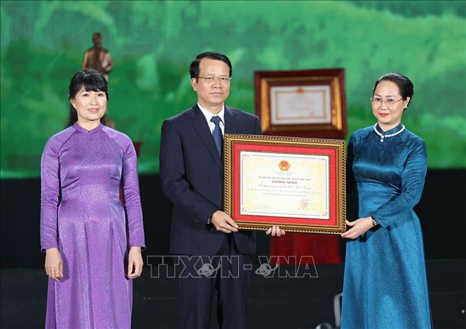 Tổng Bí thư, Chủ tịch nước Tô Lâm: Thái Nguyên cần phấn đấu là địa phương có hạ tầng đồng bộ, quản trị hiện đại - Ảnh 3.